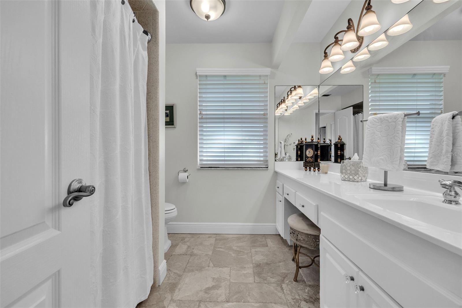 1109 APPIAN DR