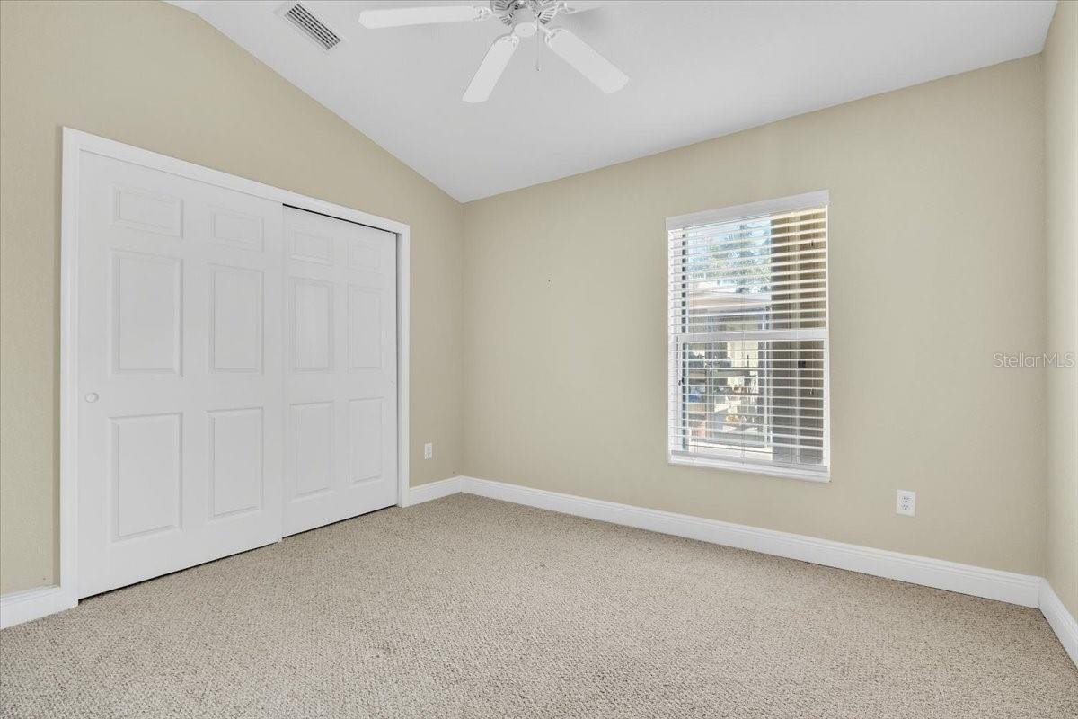 142 AUSTRALIAN DR