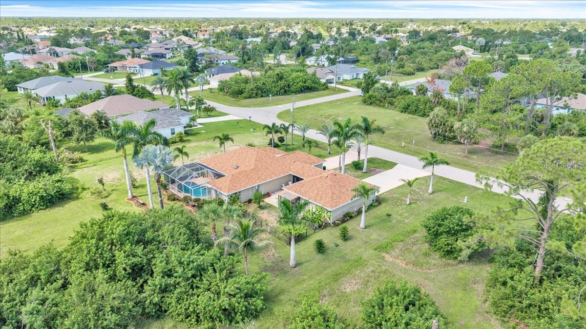 142 AUSTRALIAN DR
