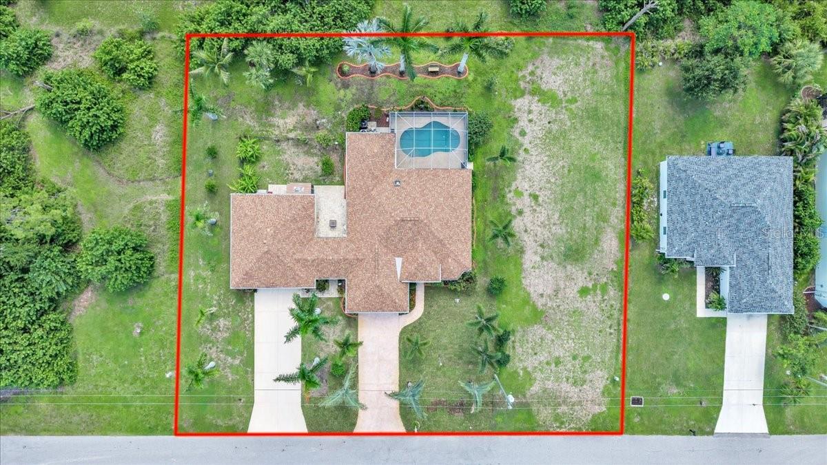 142 AUSTRALIAN DR
