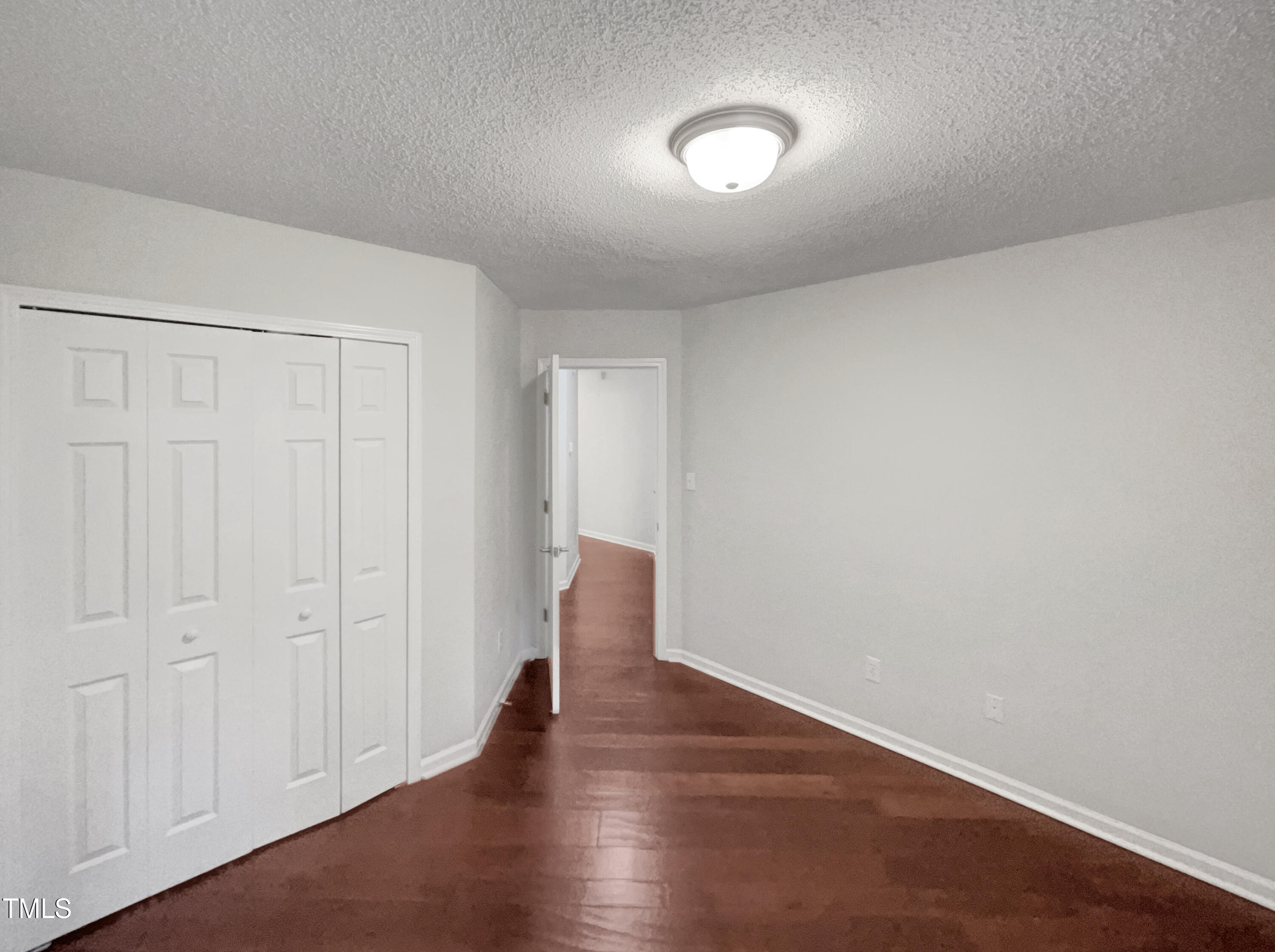 11 Windsor Glen Drive