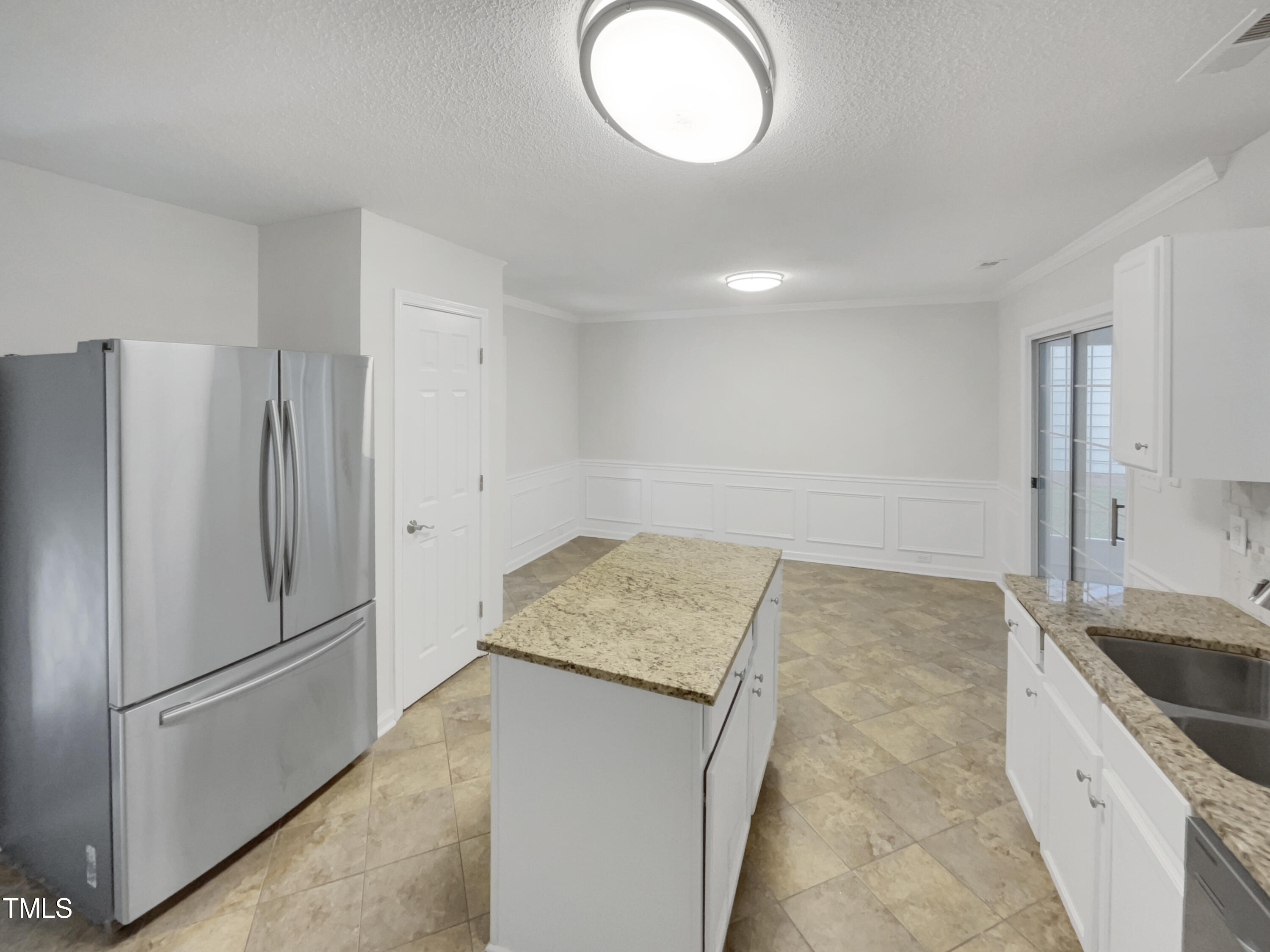 11 Windsor Glen Drive