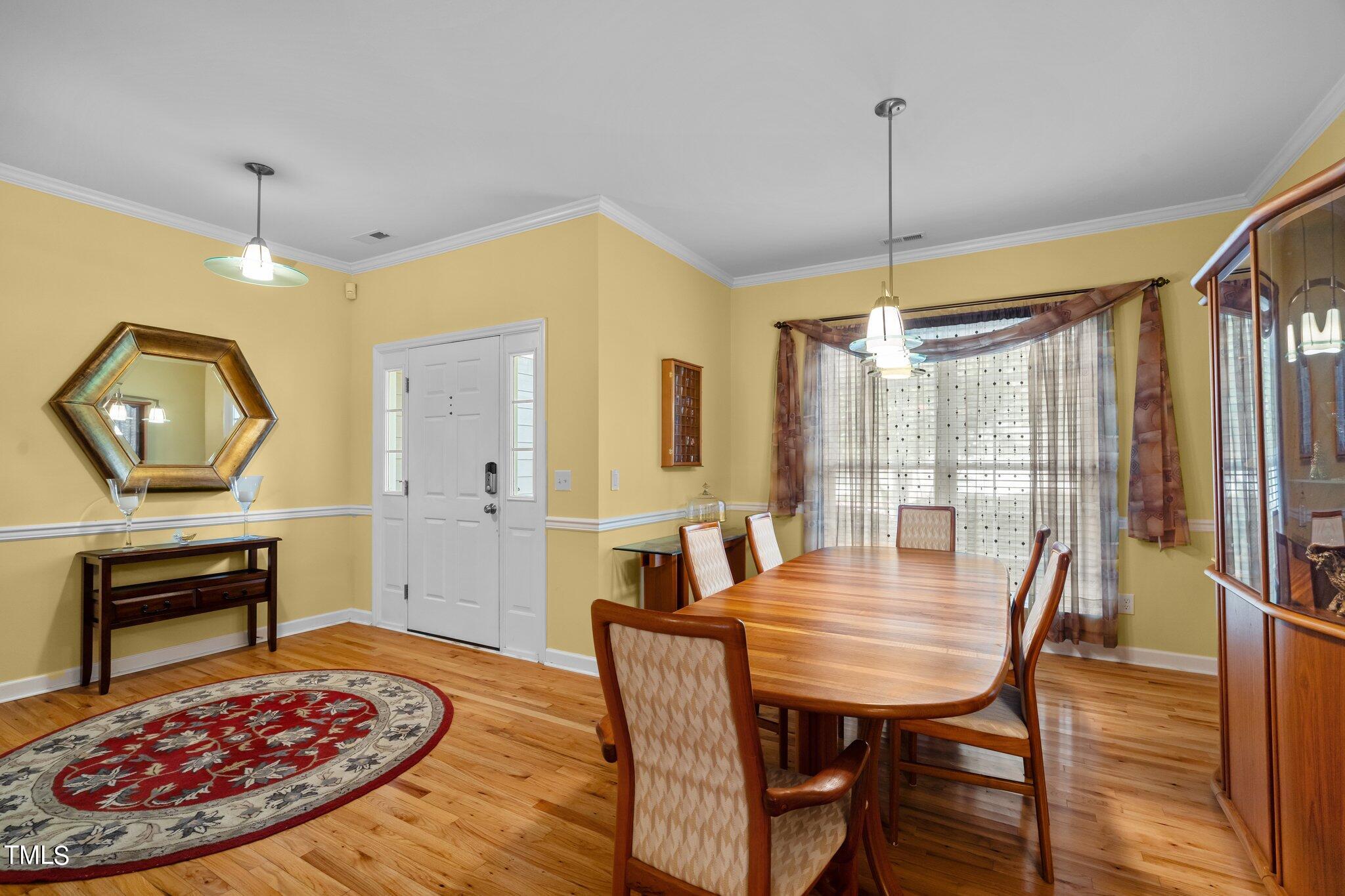 624 Red Cedar Circle