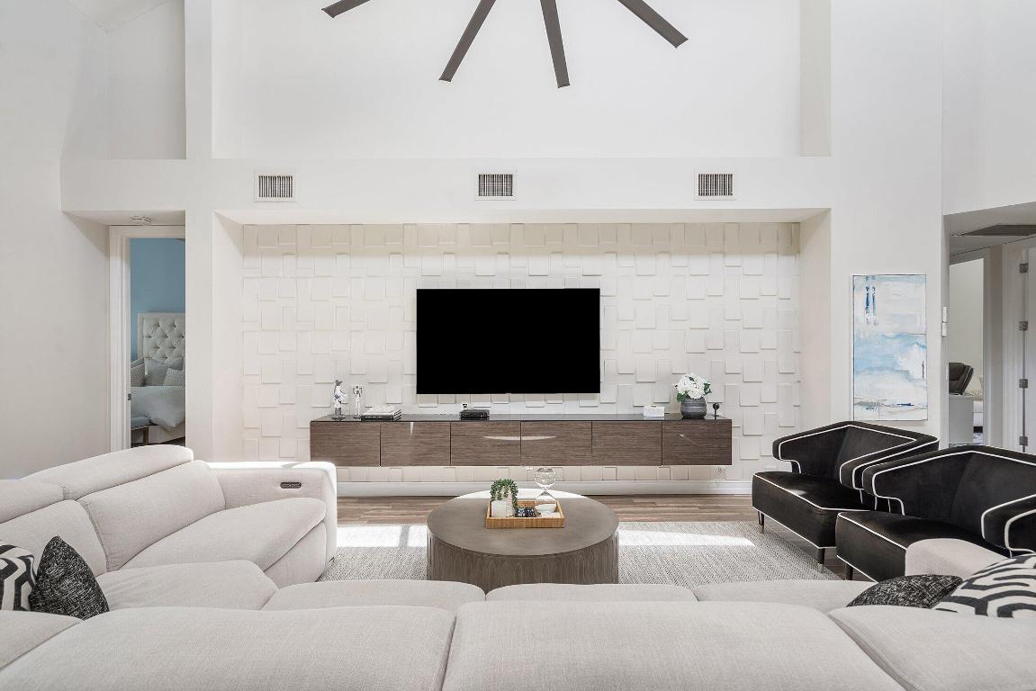 5887 NW 24th Avenue 1203