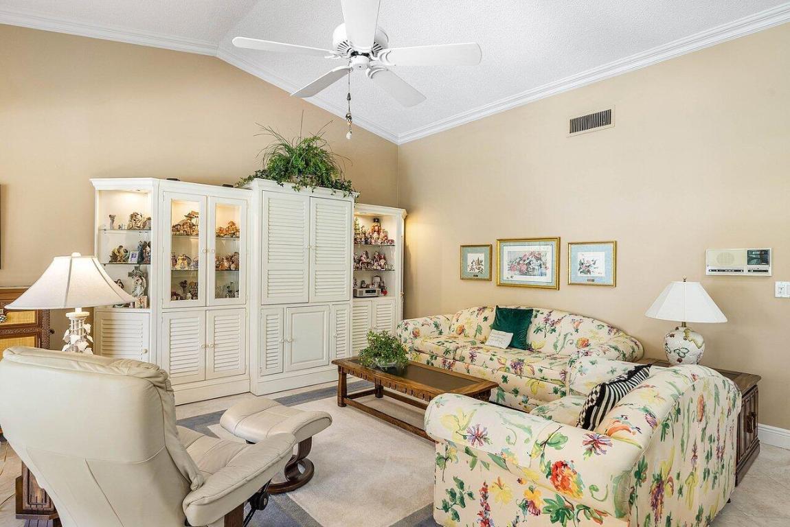 11834 Island Lakes Lane