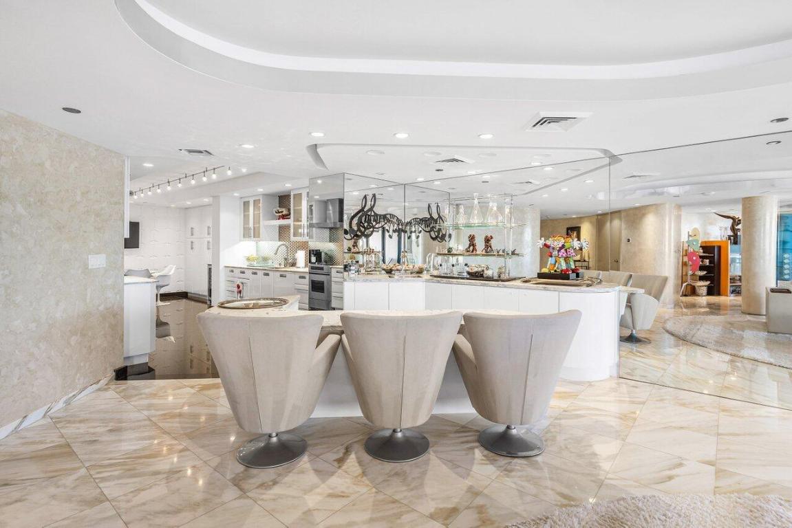 1500 S Ocean Boulevard 303/304