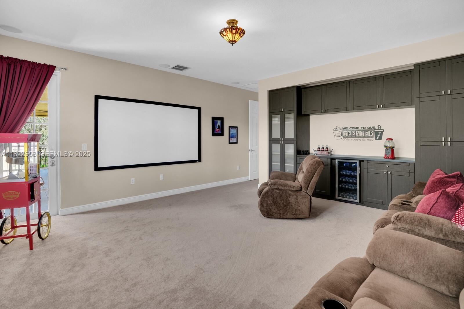 11844 Foxbriar Lake Trail