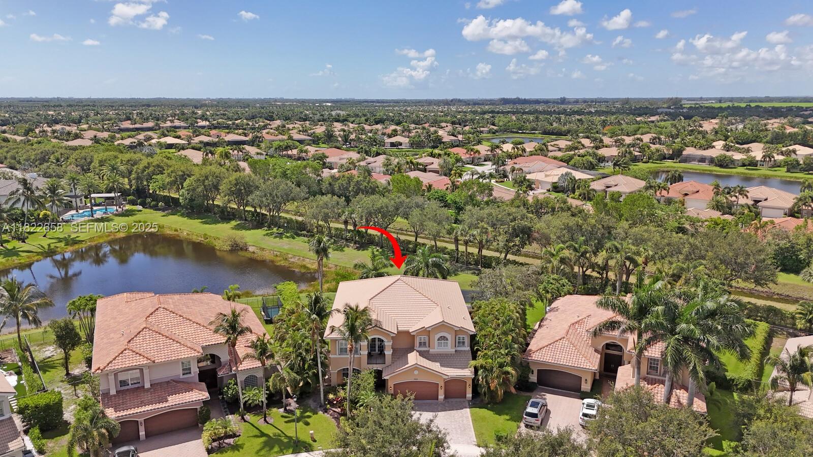 11844 Foxbriar Lake Trail