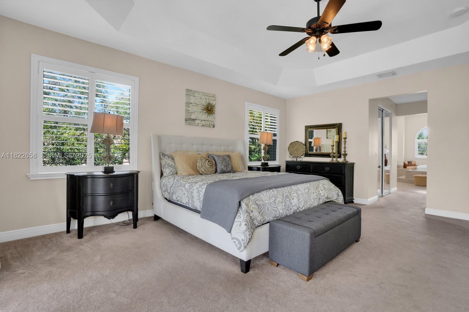 11844 Foxbriar Lake Trail