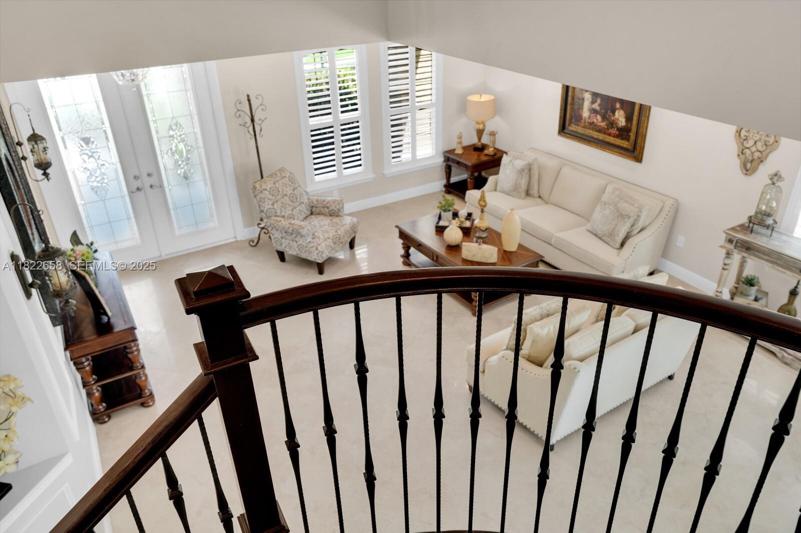 11844 Foxbriar Lake Trail