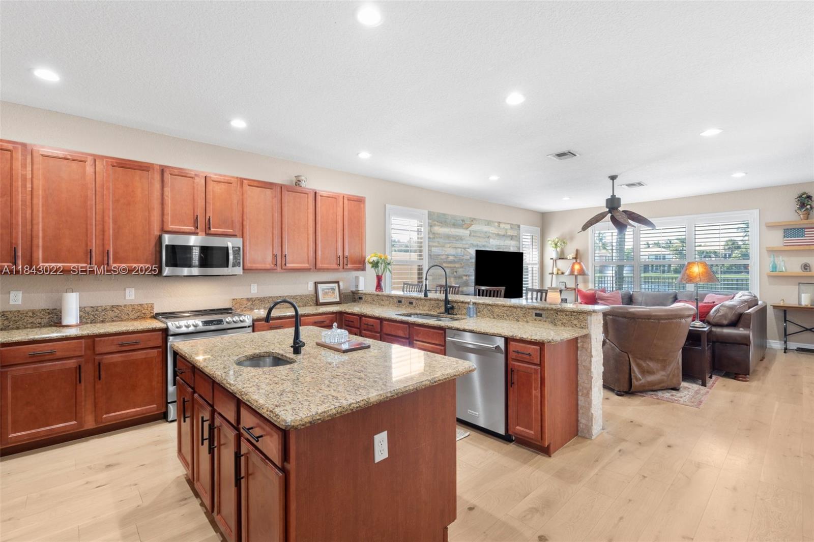 8864 Maple Hill Court