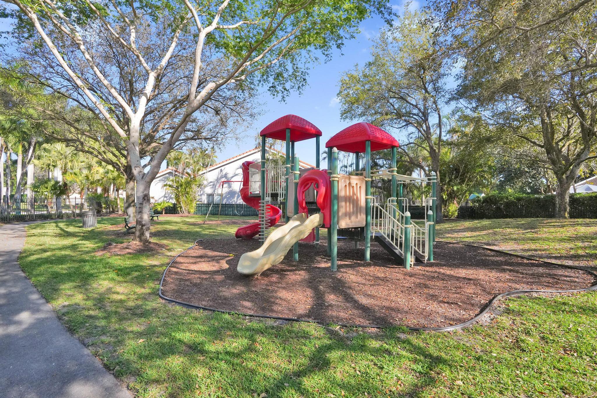 10425 Buena Ventura Drive