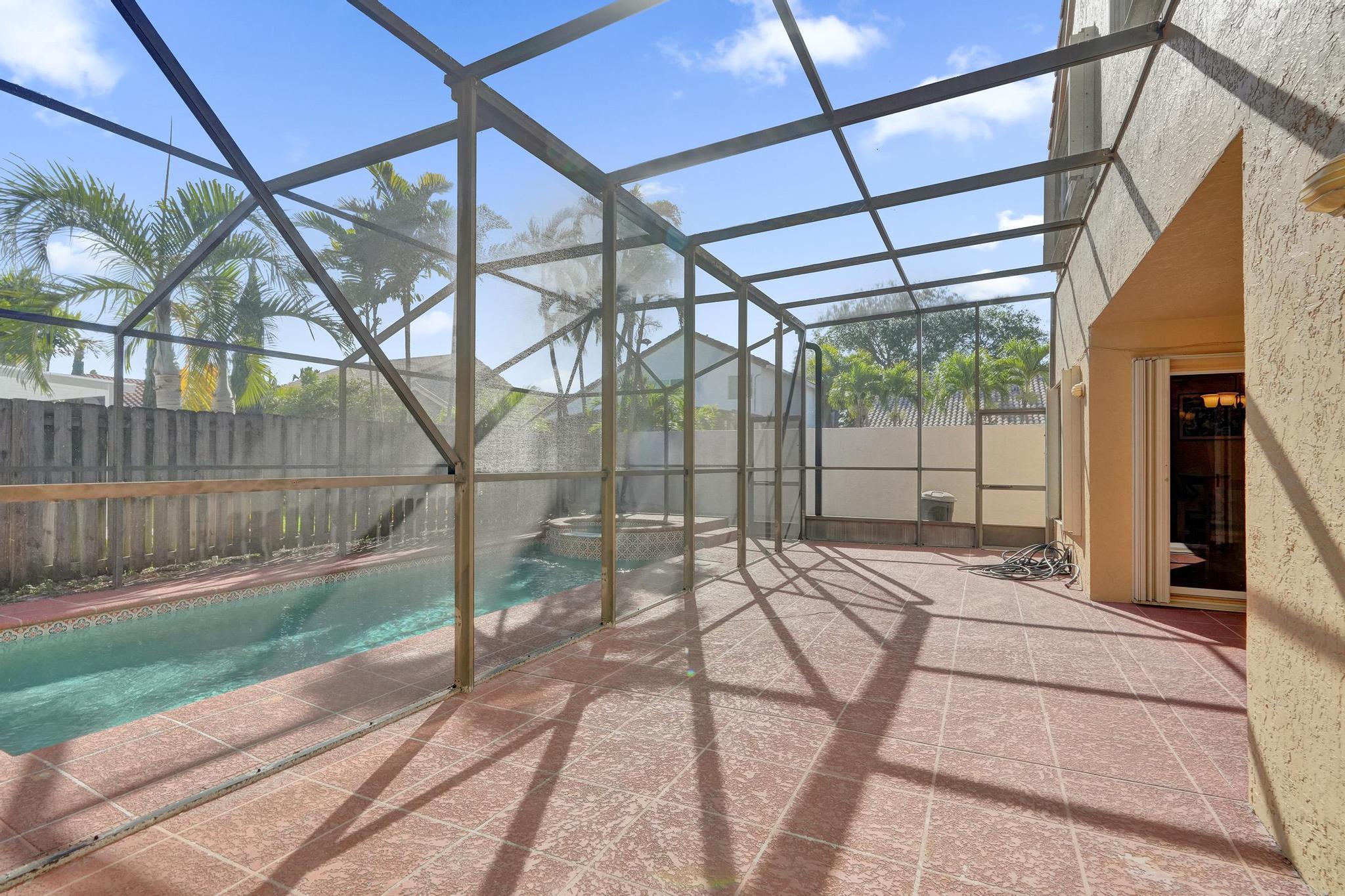 10425 Buena Ventura Drive