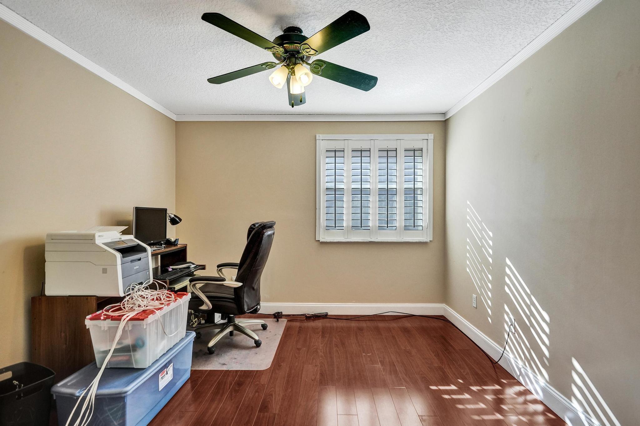 10425 Buena Ventura Drive