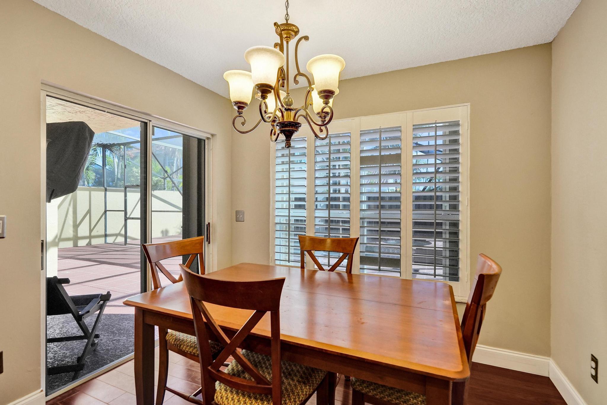 10425 Buena Ventura Drive