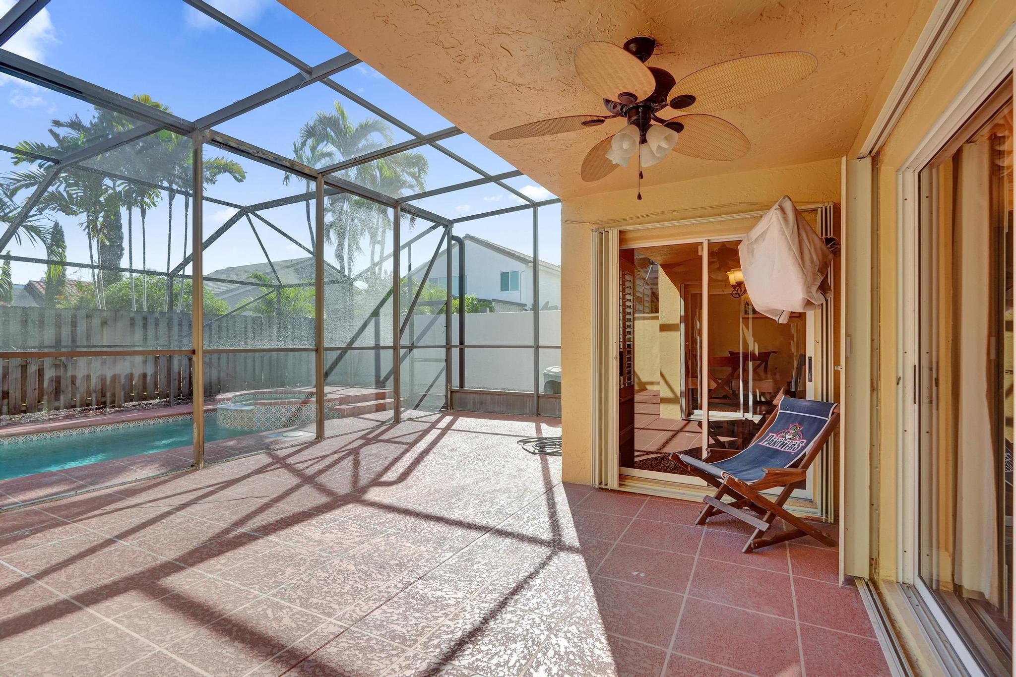 10425 Buena Ventura Drive