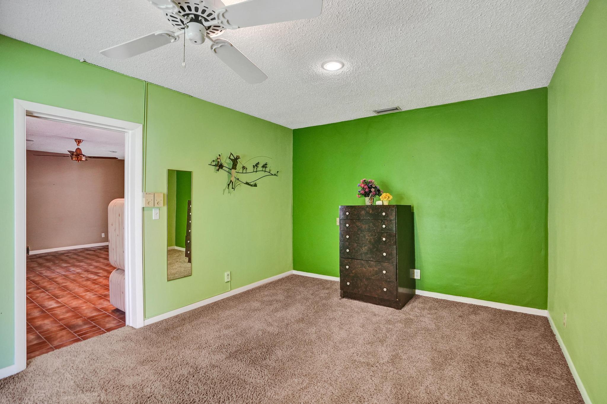 6207 Jacaranda Circle