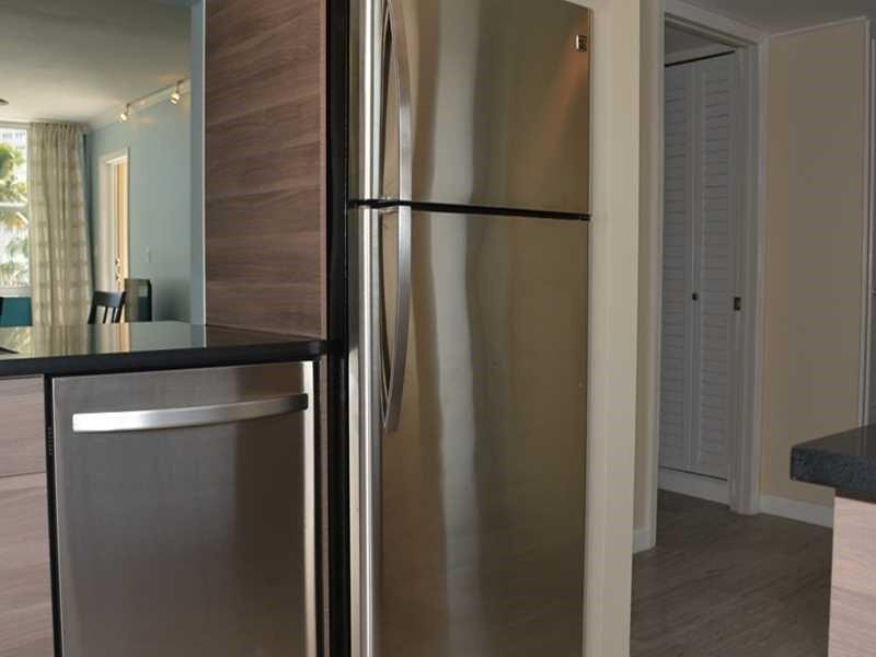 201 N Ocean Boulevard 405
