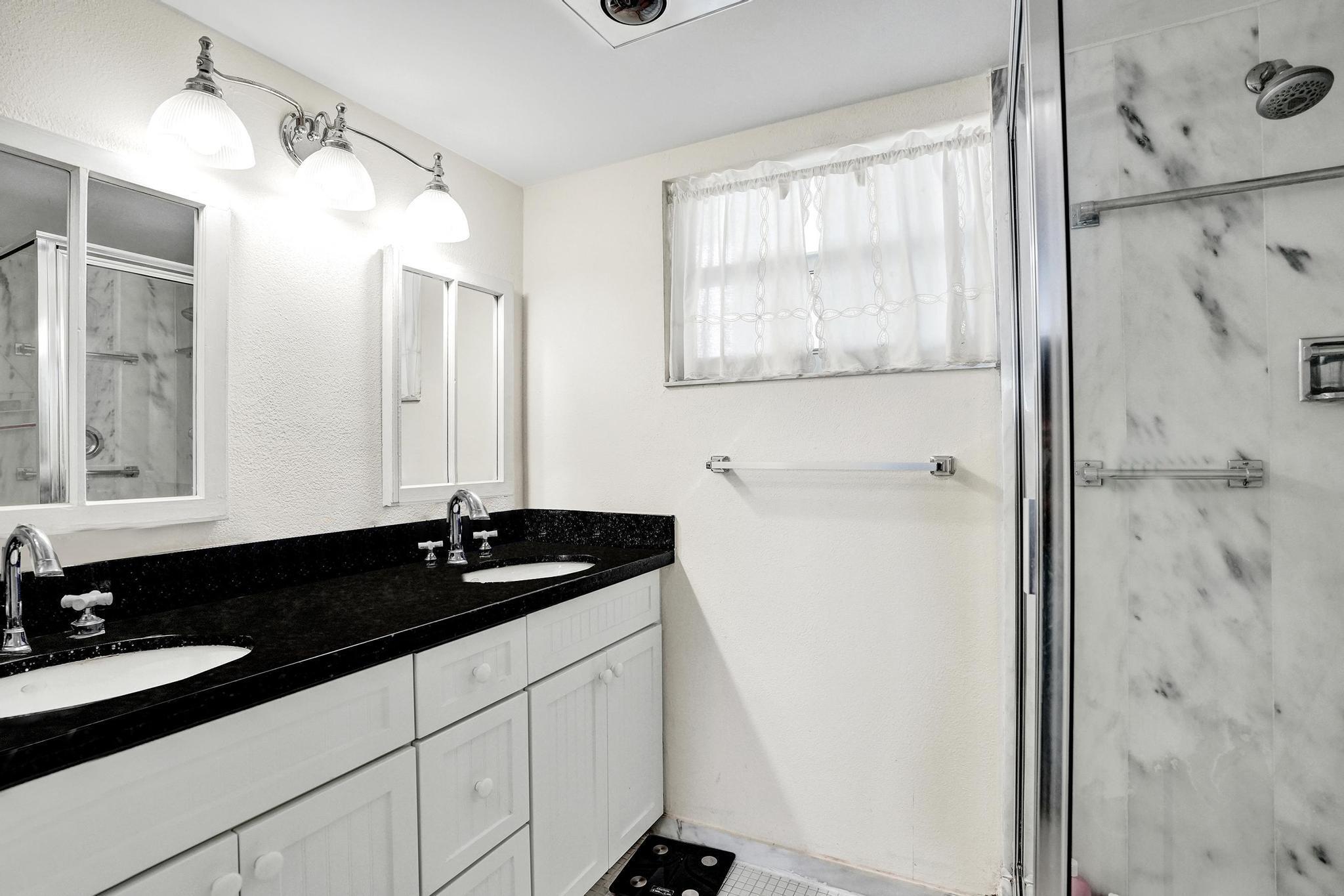 201 N Ocean Boulevard 1112