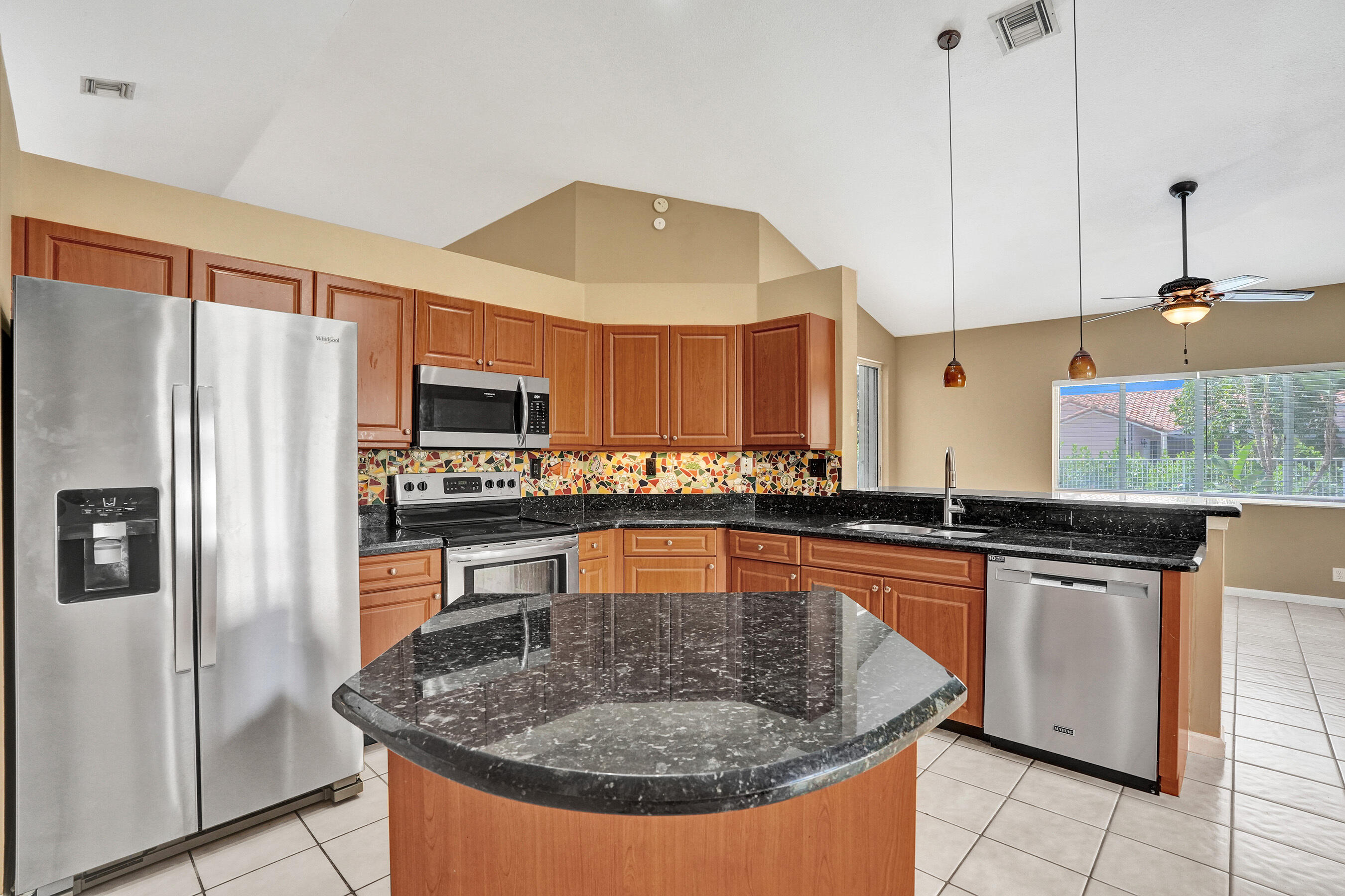 10304 NW 50th Court