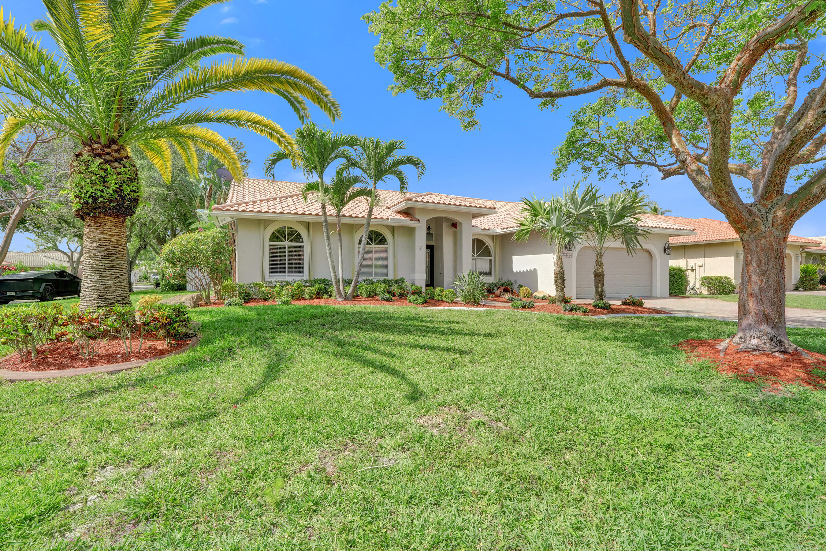 10304 NW 50th Court