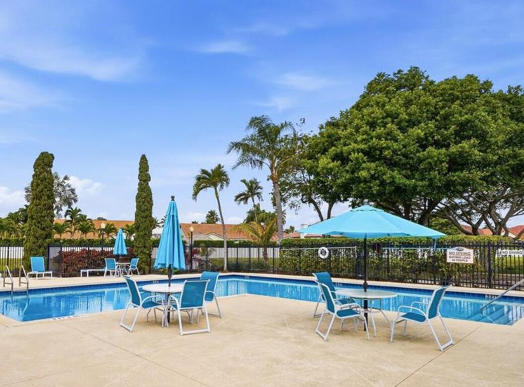 9982 NW 6th Court