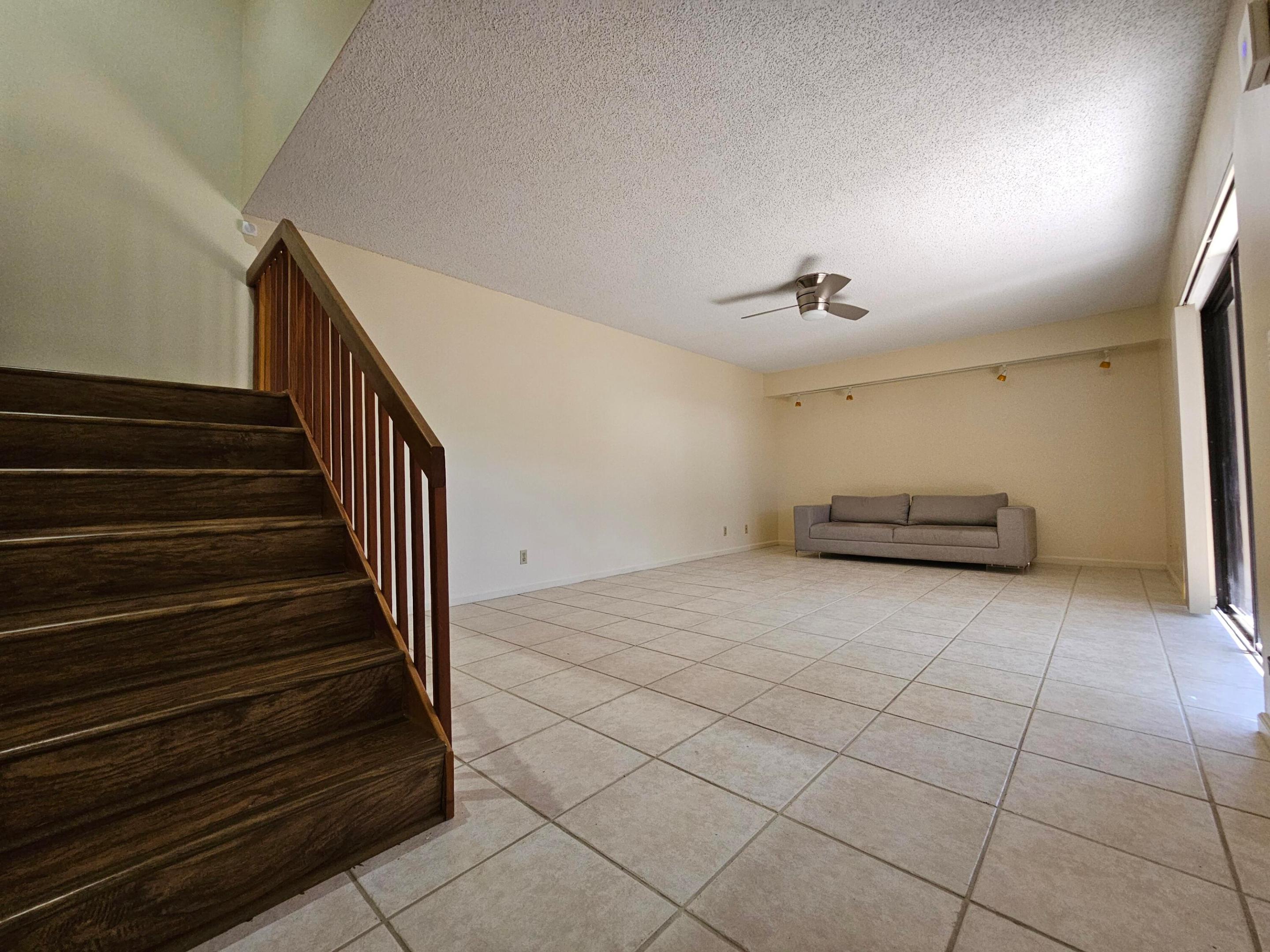 9982 NW 6th Court