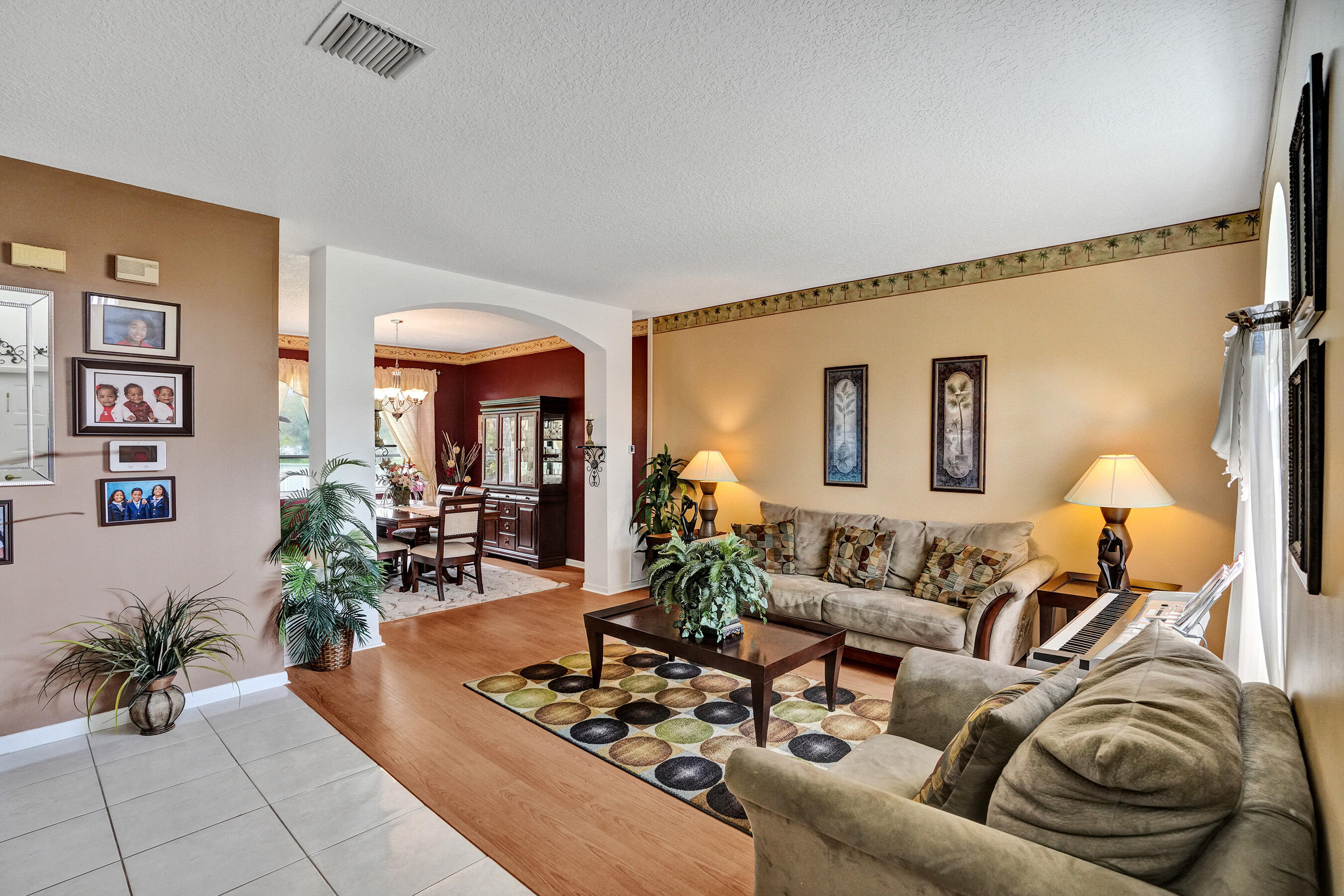 3091 Bayberry Way
