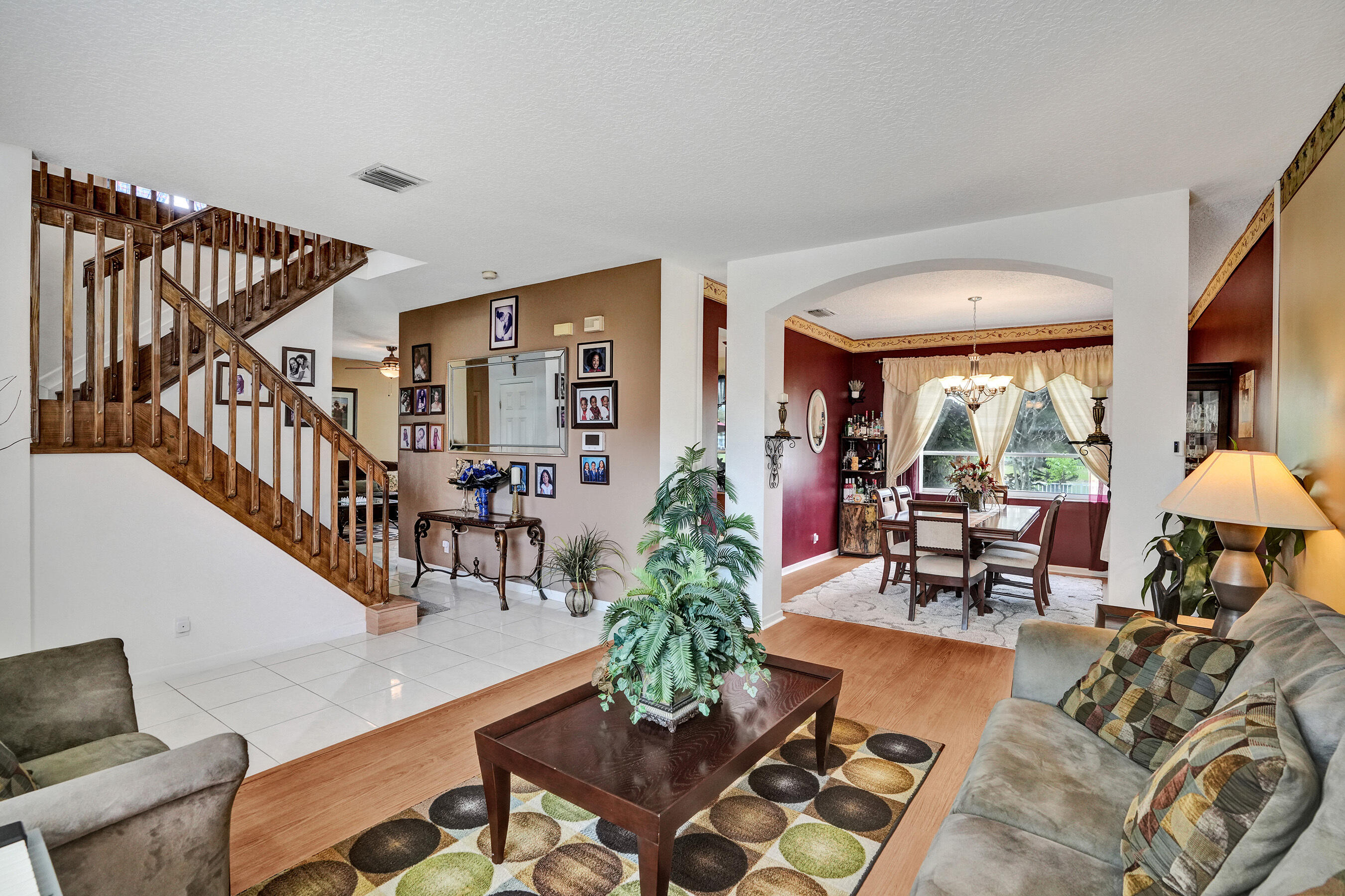 3091 Bayberry Way