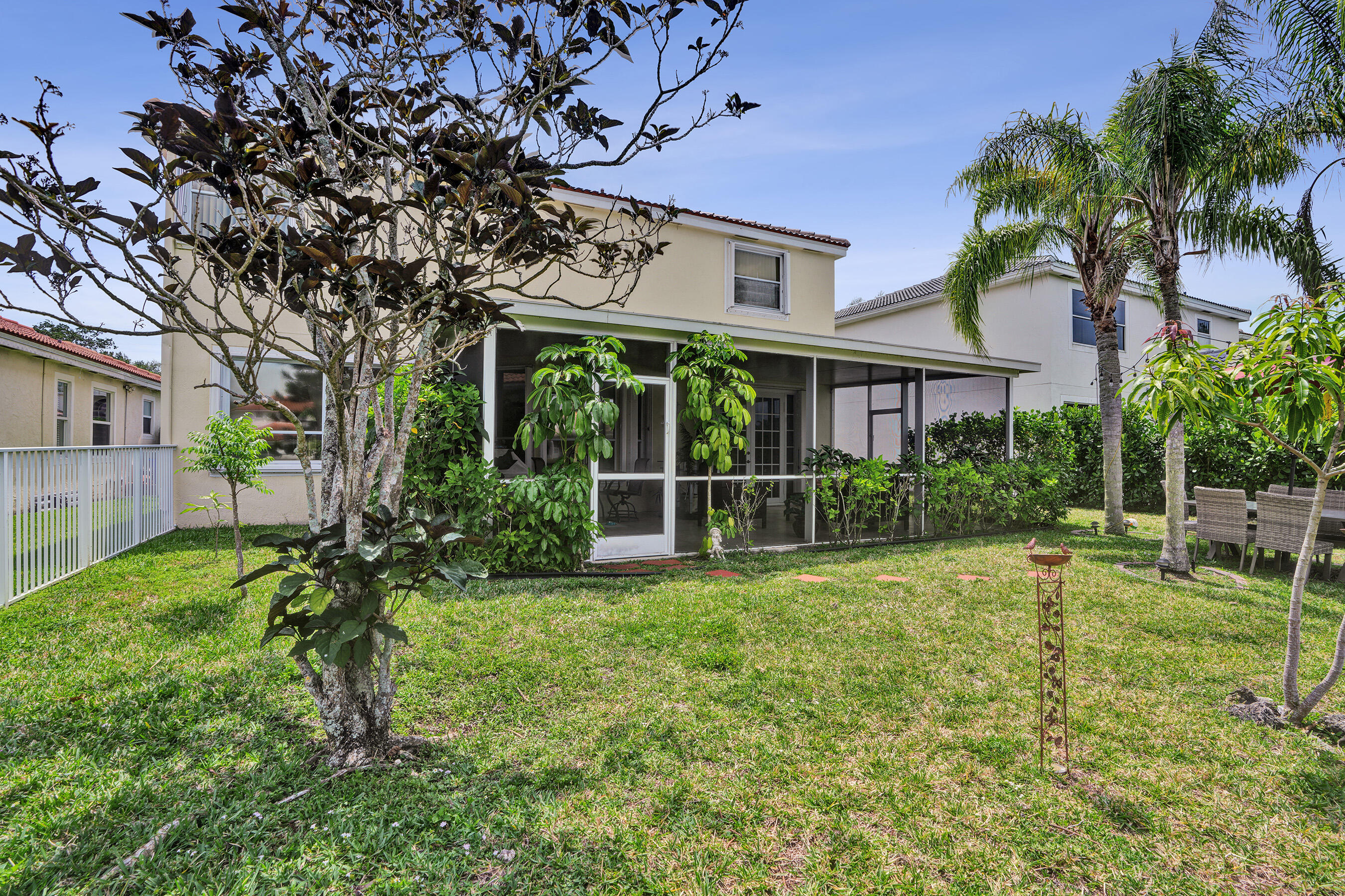 3091 Bayberry Way
