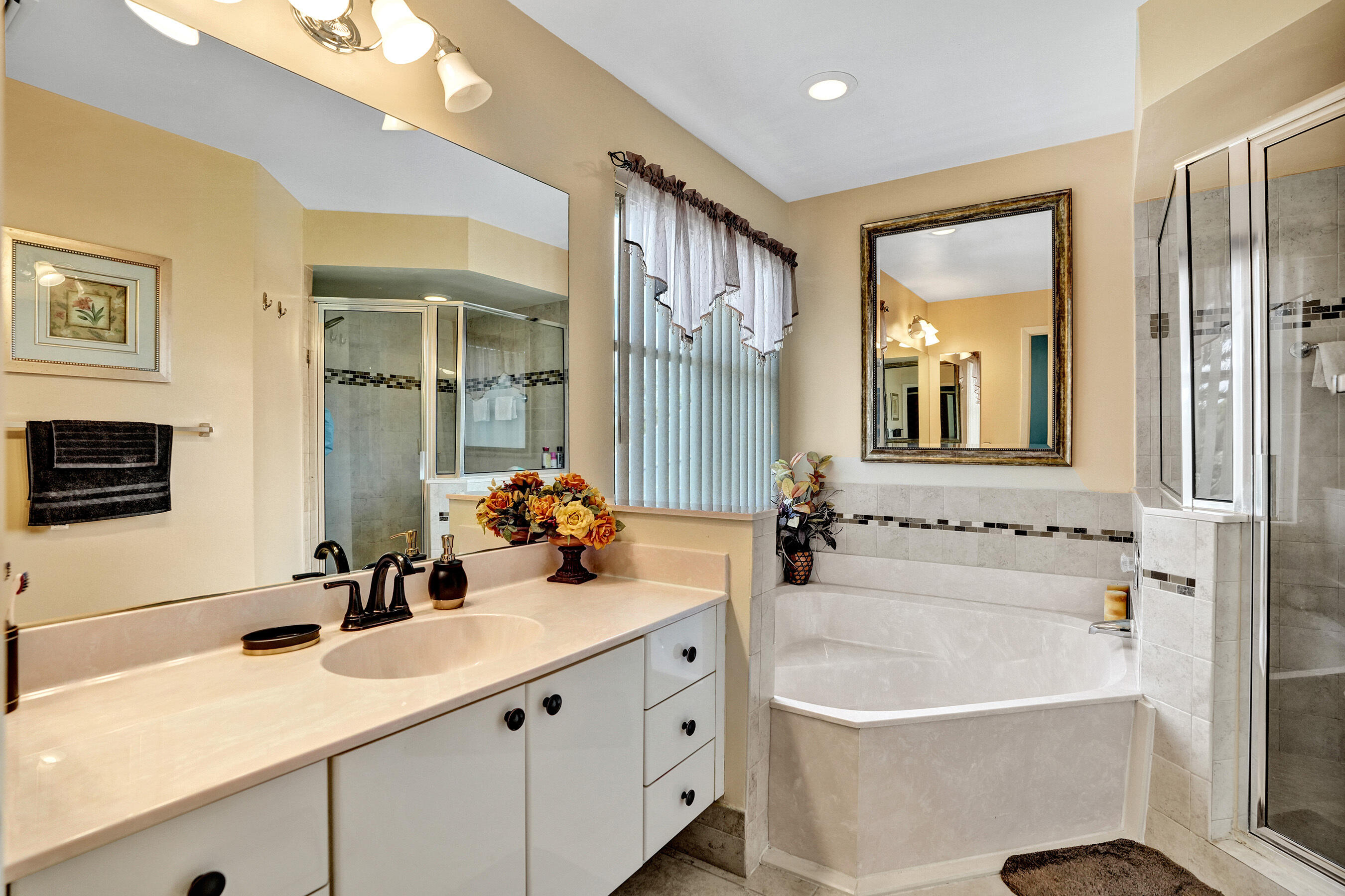 3091 Bayberry Way