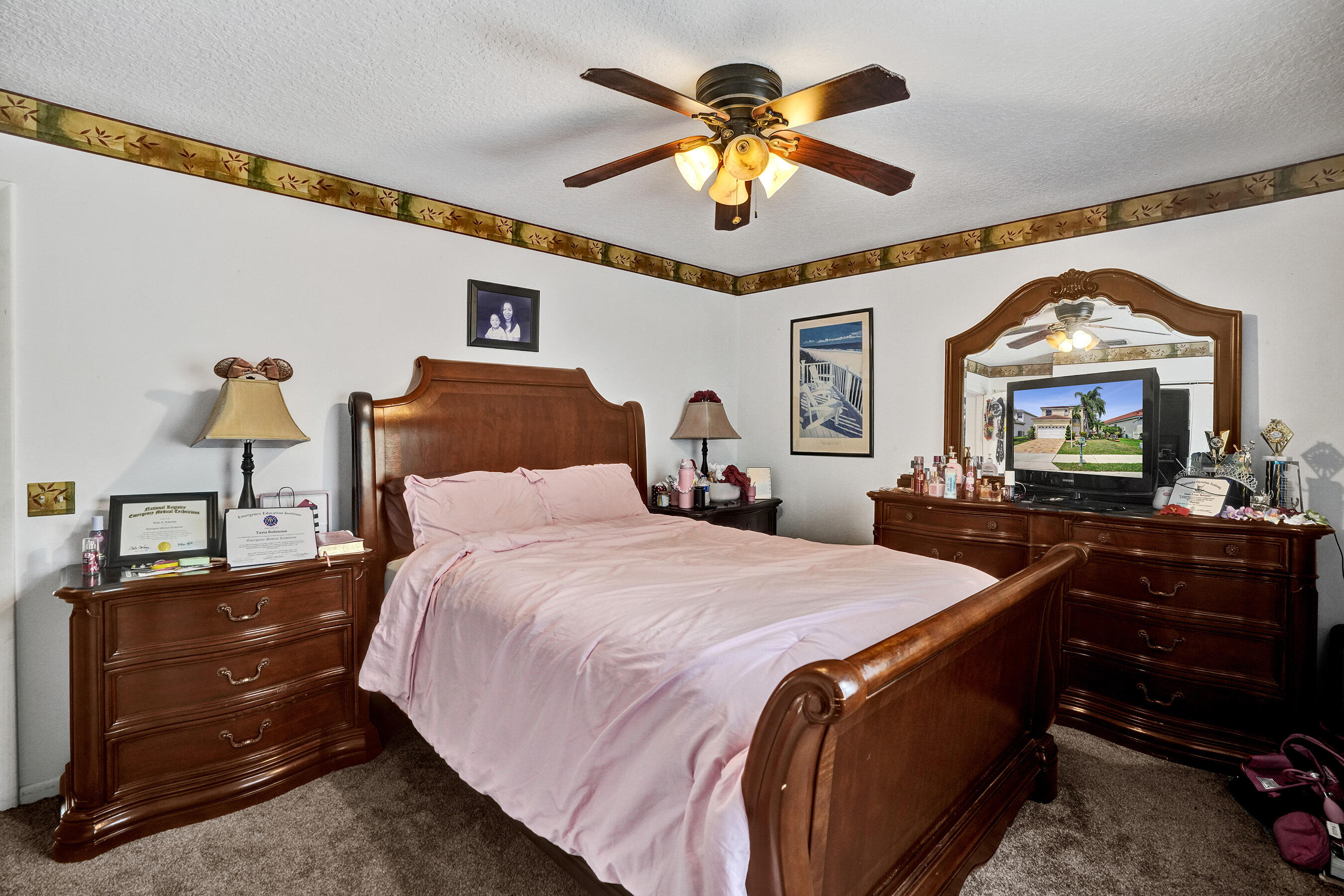 3091 Bayberry Way