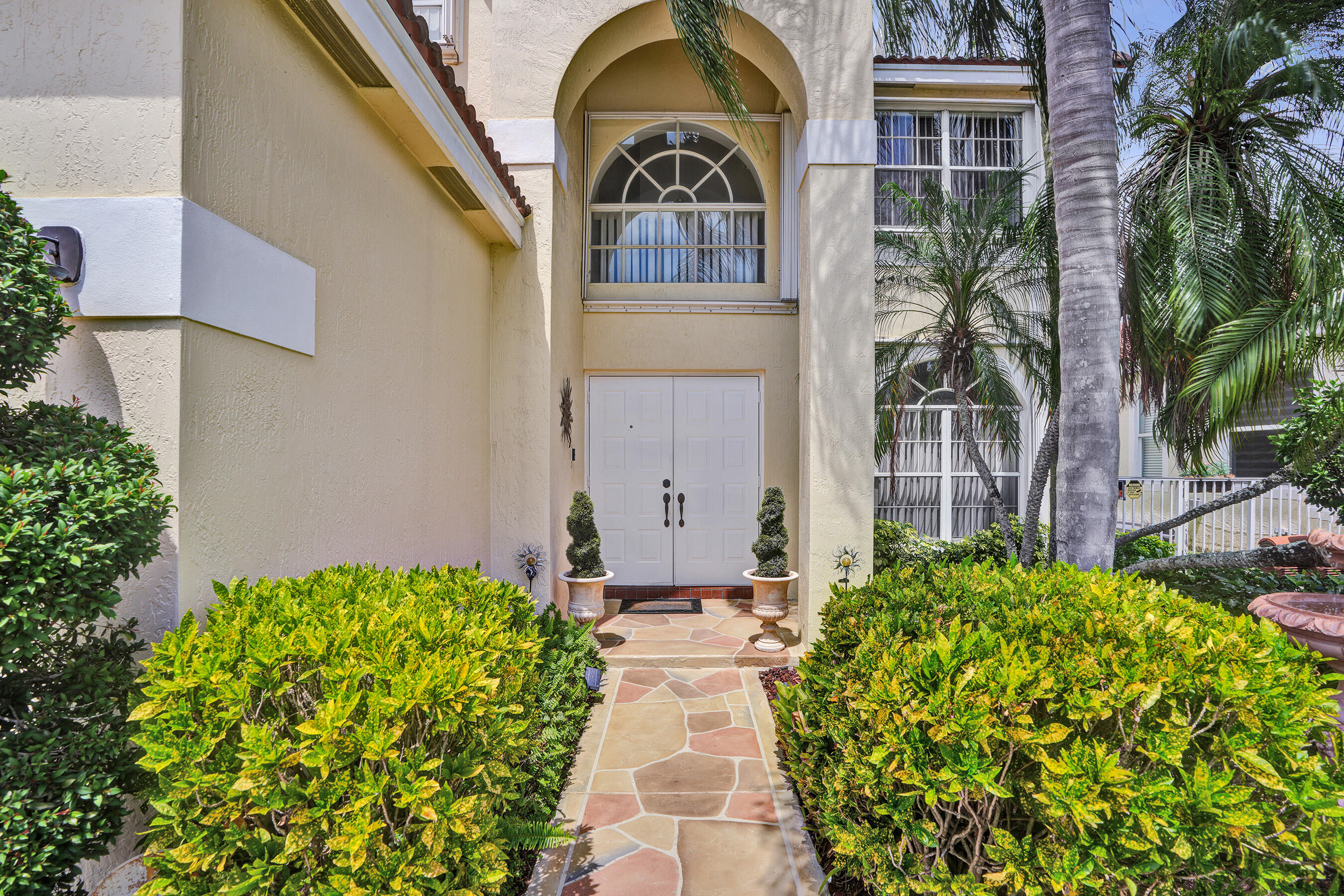 3091 Bayberry Way