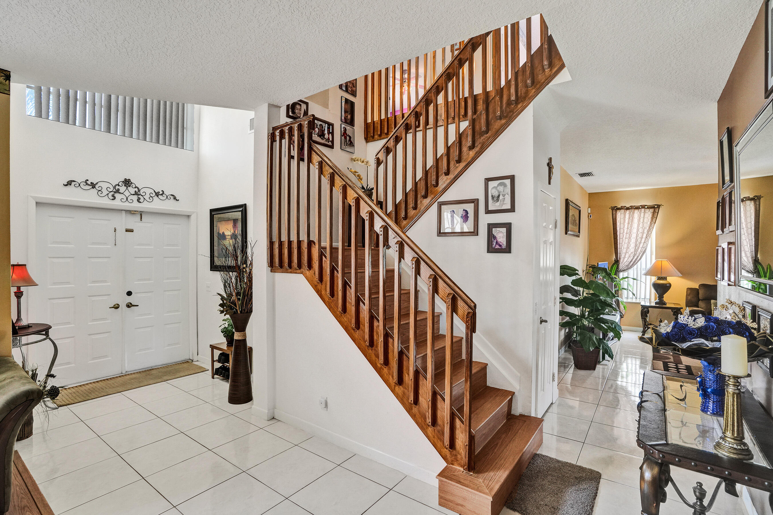 3091 Bayberry Way