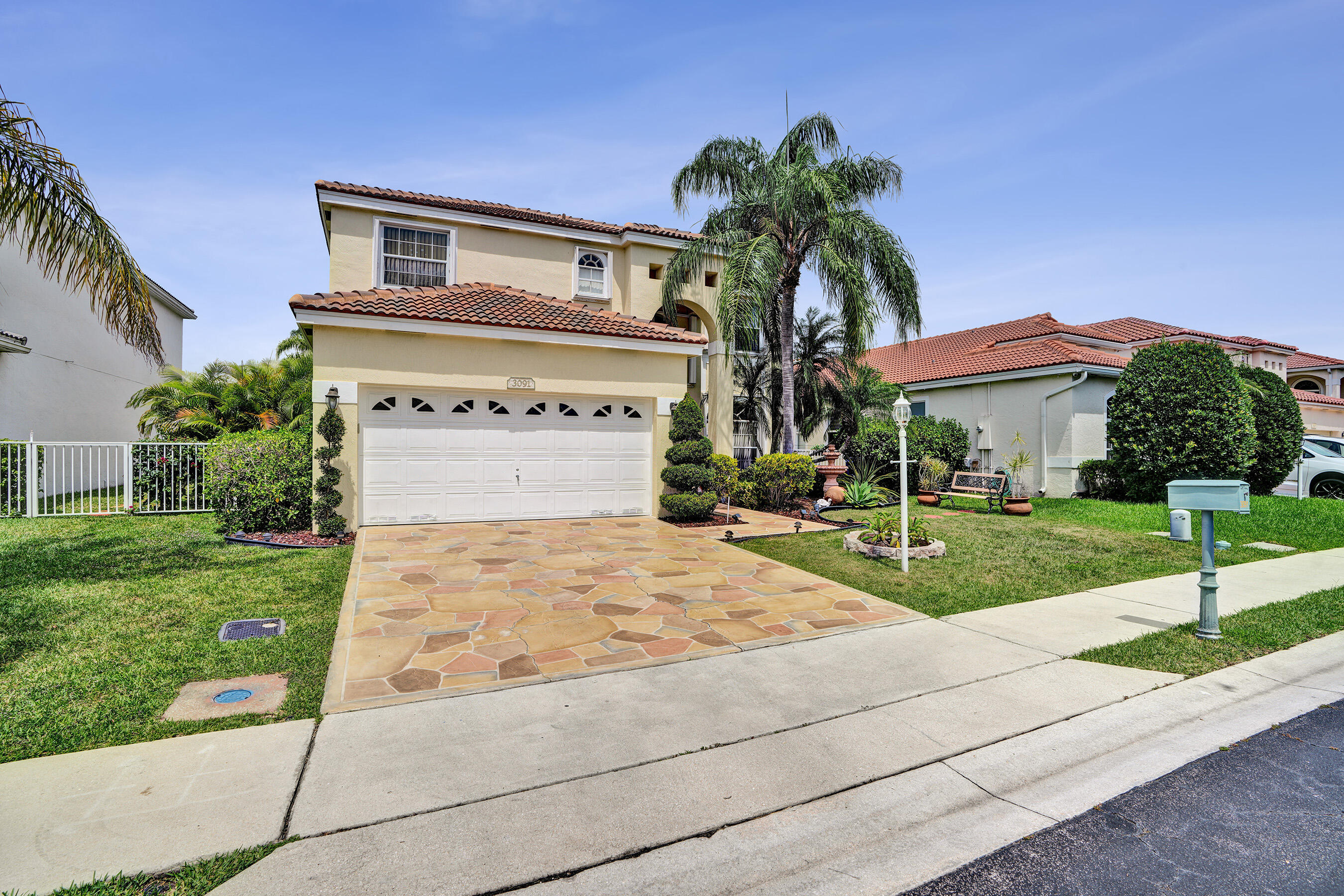 3091 Bayberry Way