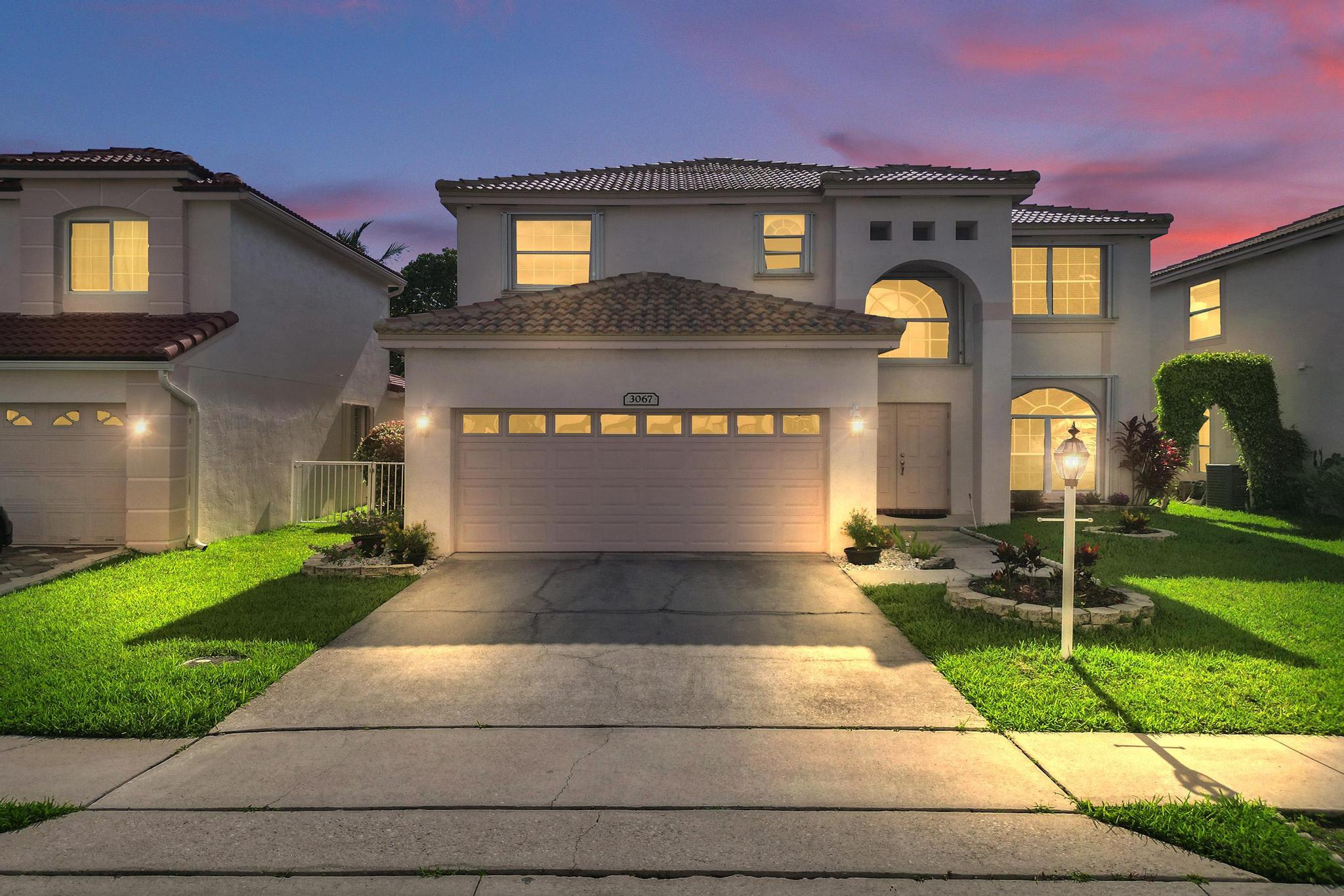 3067 Bayberry Way