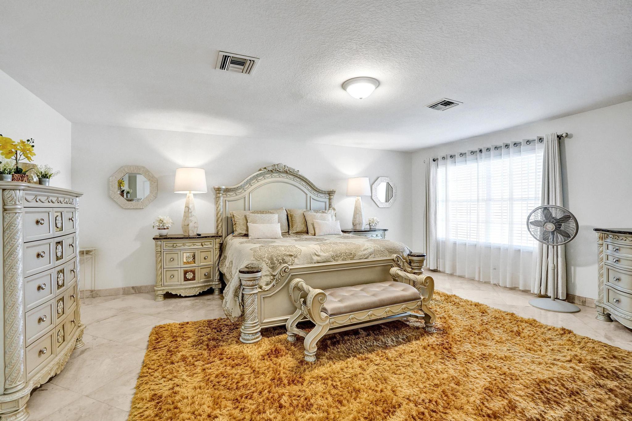 3067 Bayberry Way