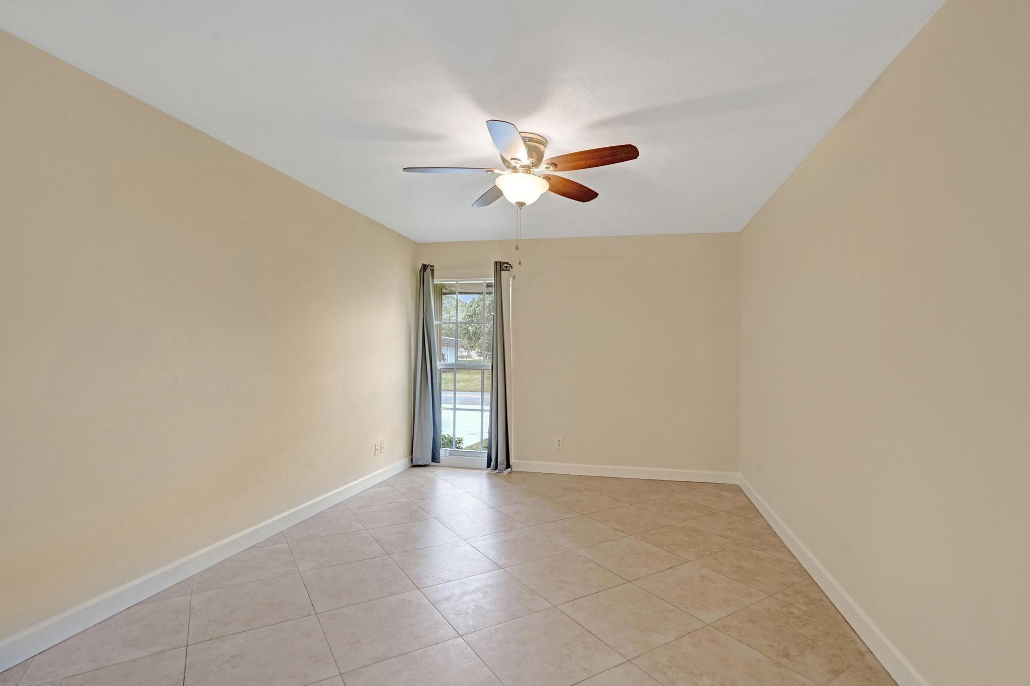7018 NW 64th Street