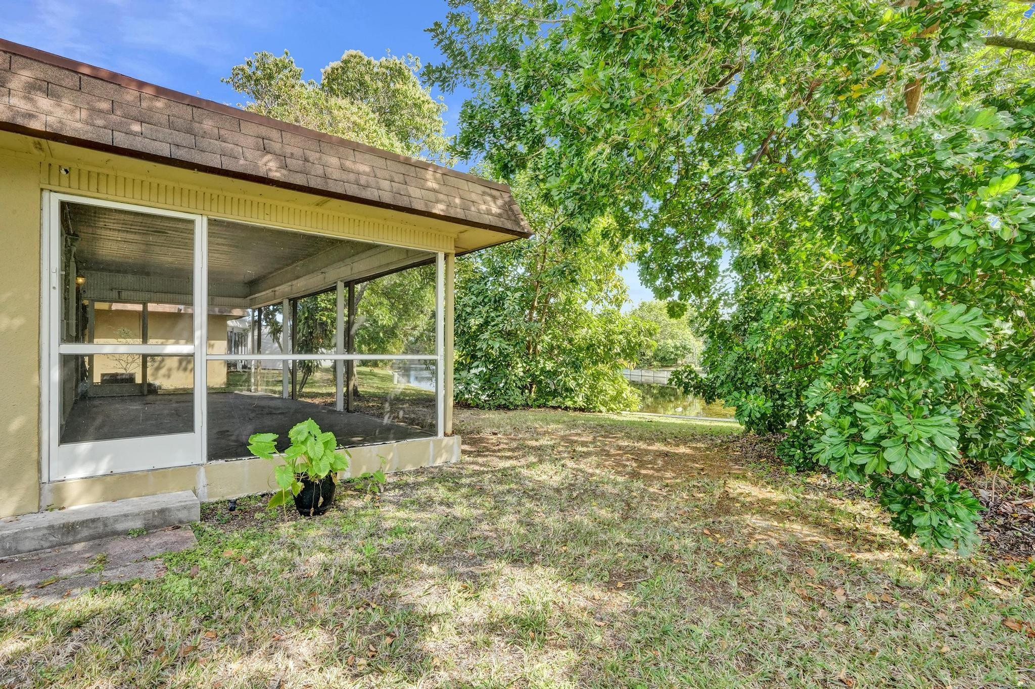 7018 NW 64th Street