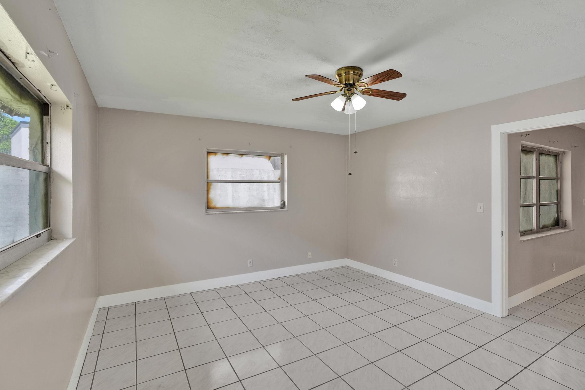 7010-7012 NW 78th Avenue