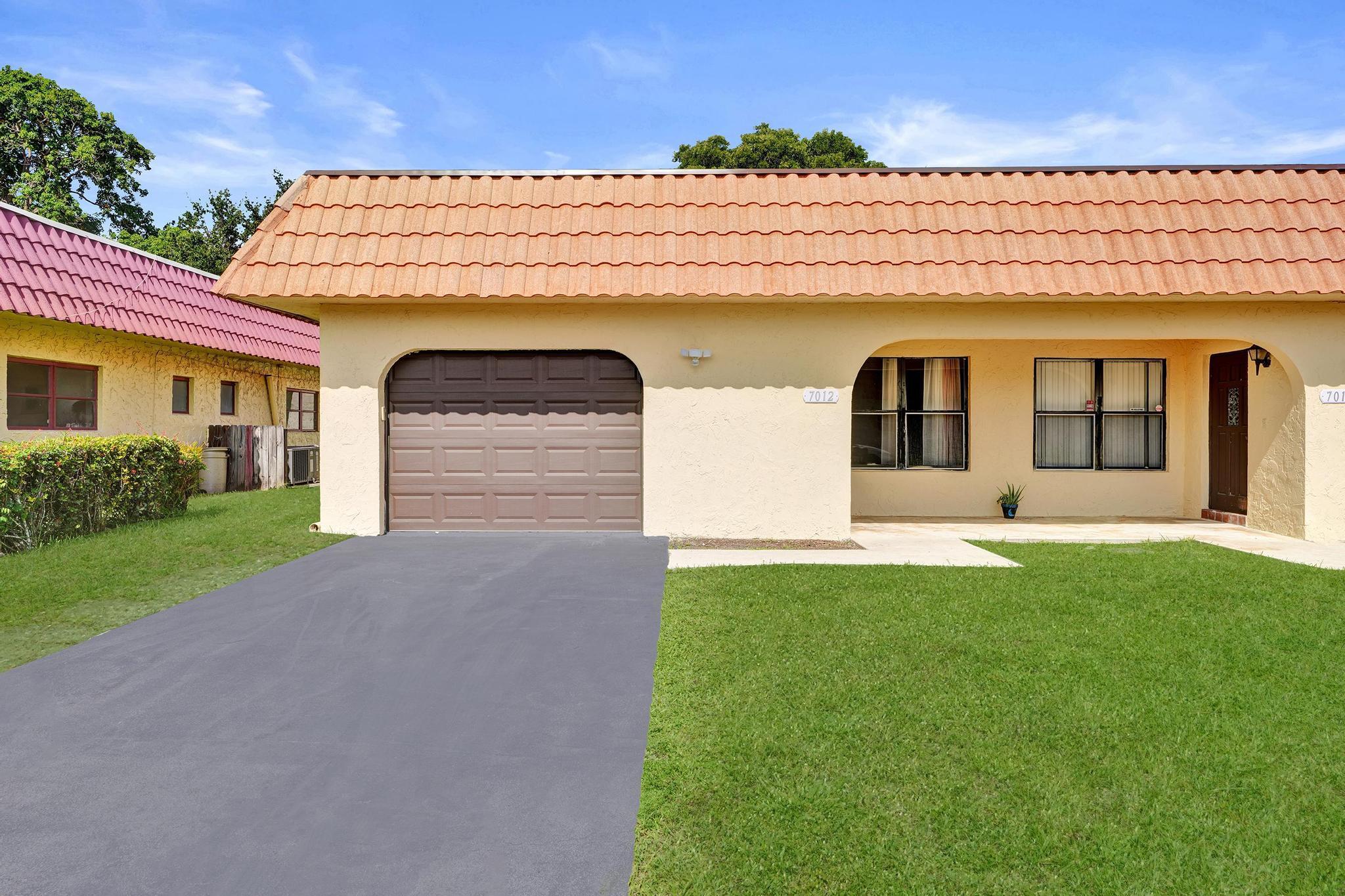 7010-7012 NW 78th Avenue