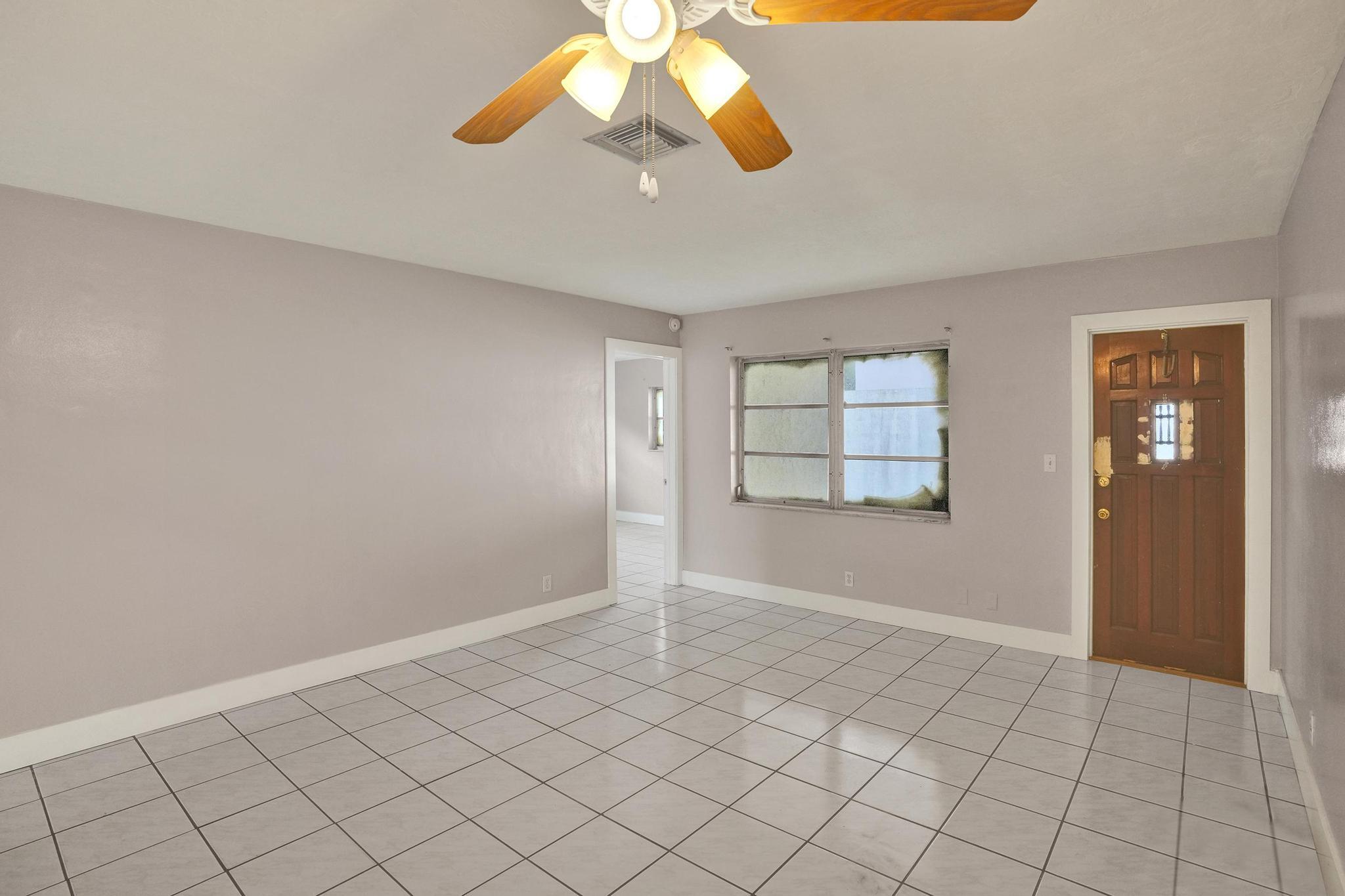 7010-7012 NW 78th Avenue