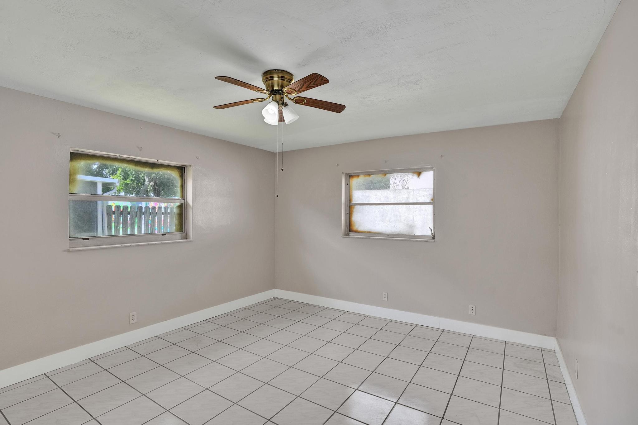 7010-7012 NW 78th Avenue