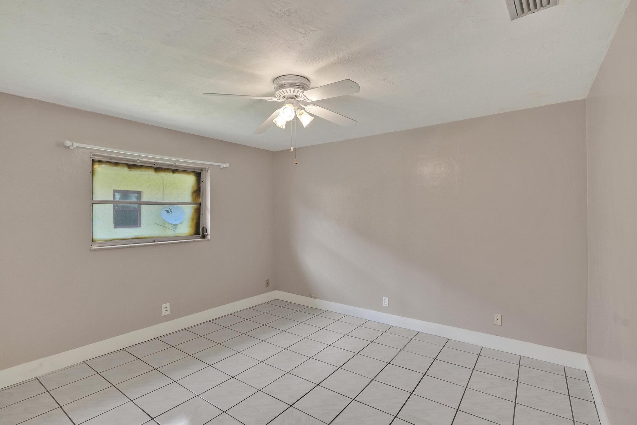 7010-7012 NW 78th Avenue
