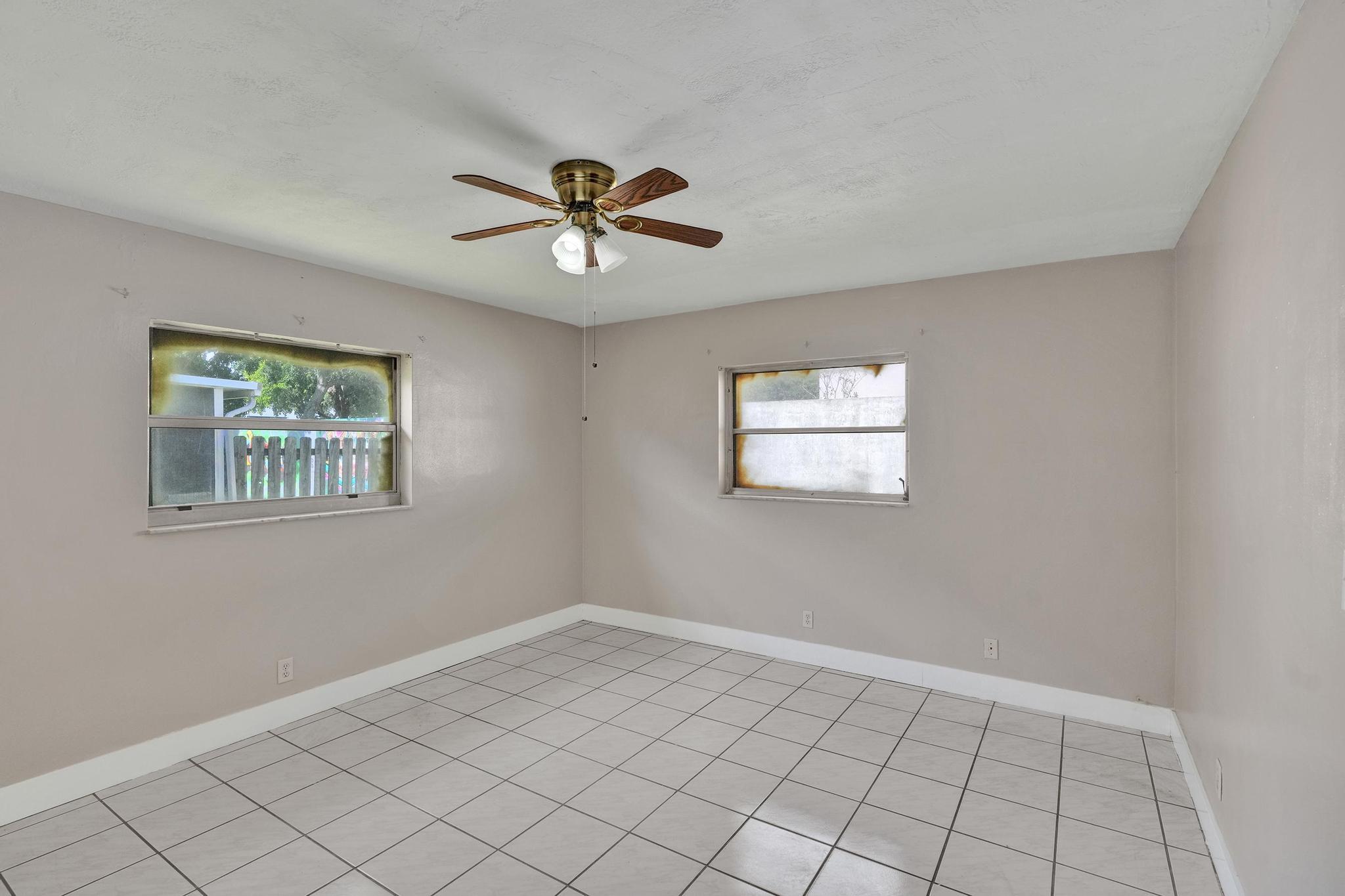 7010-7012 NW 78th Avenue