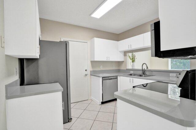 10581 NW 57TH Court