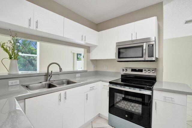 10581 NW 57TH Court