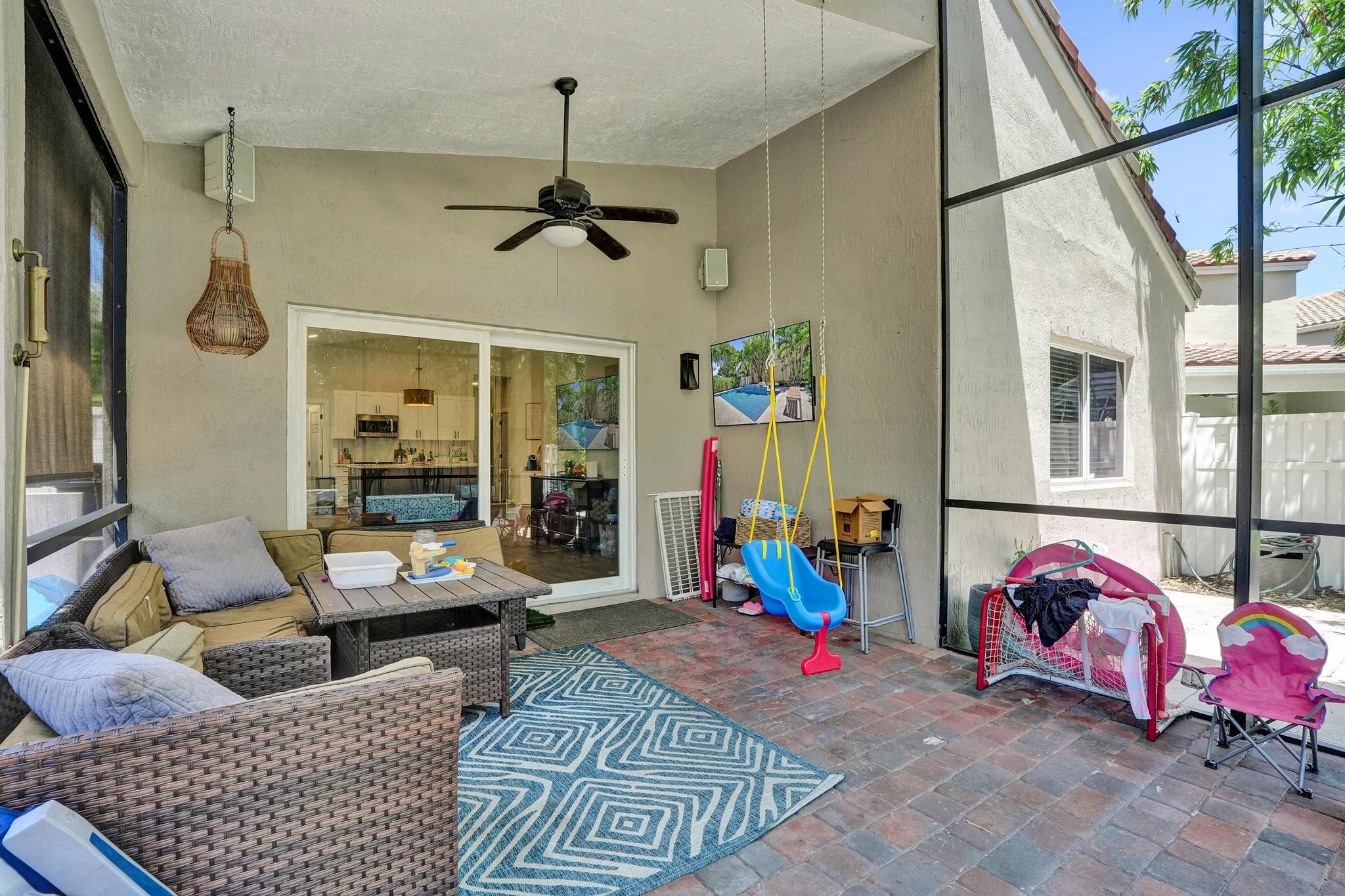 3932 NW 62nd Court