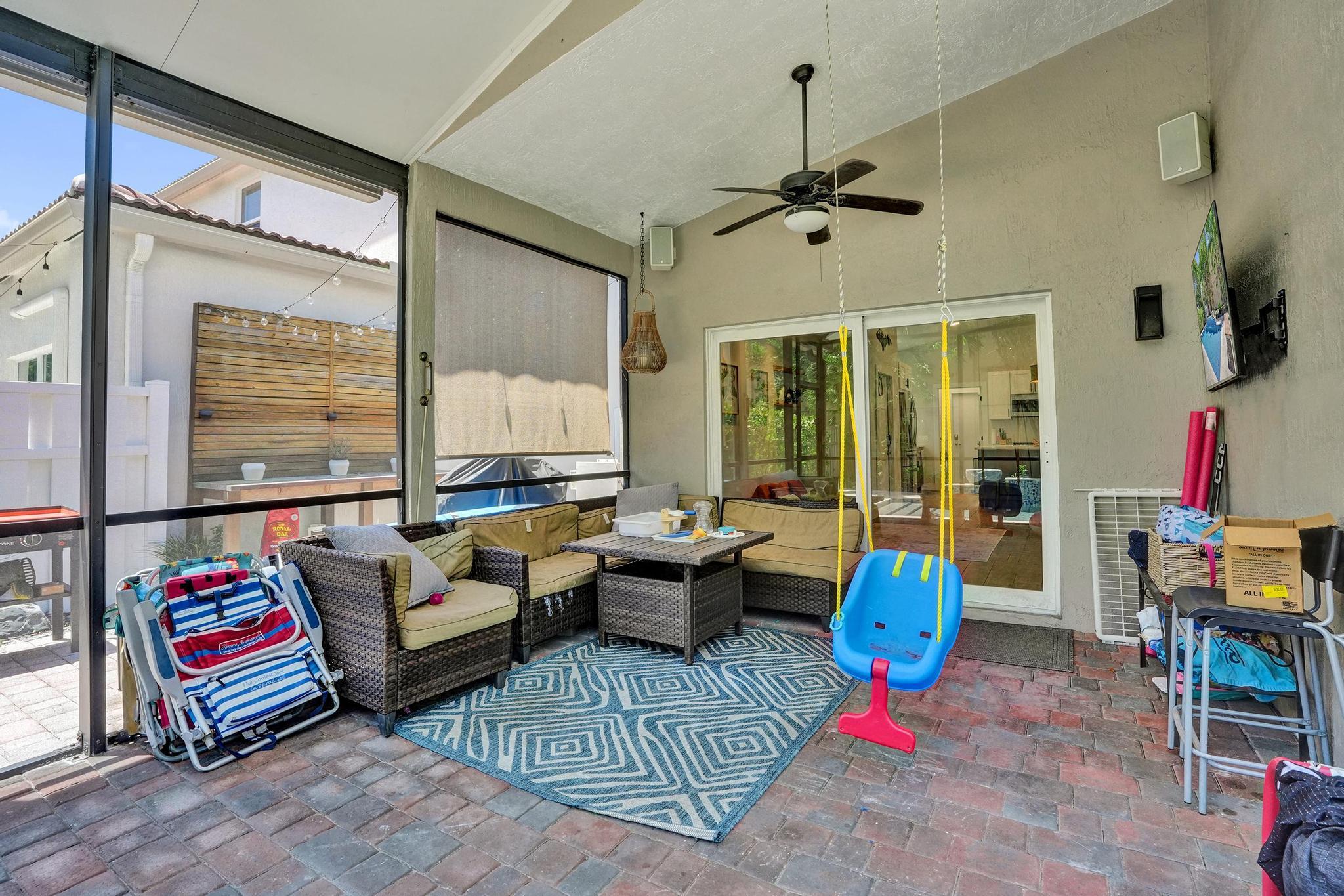 3932 NW 62nd Court