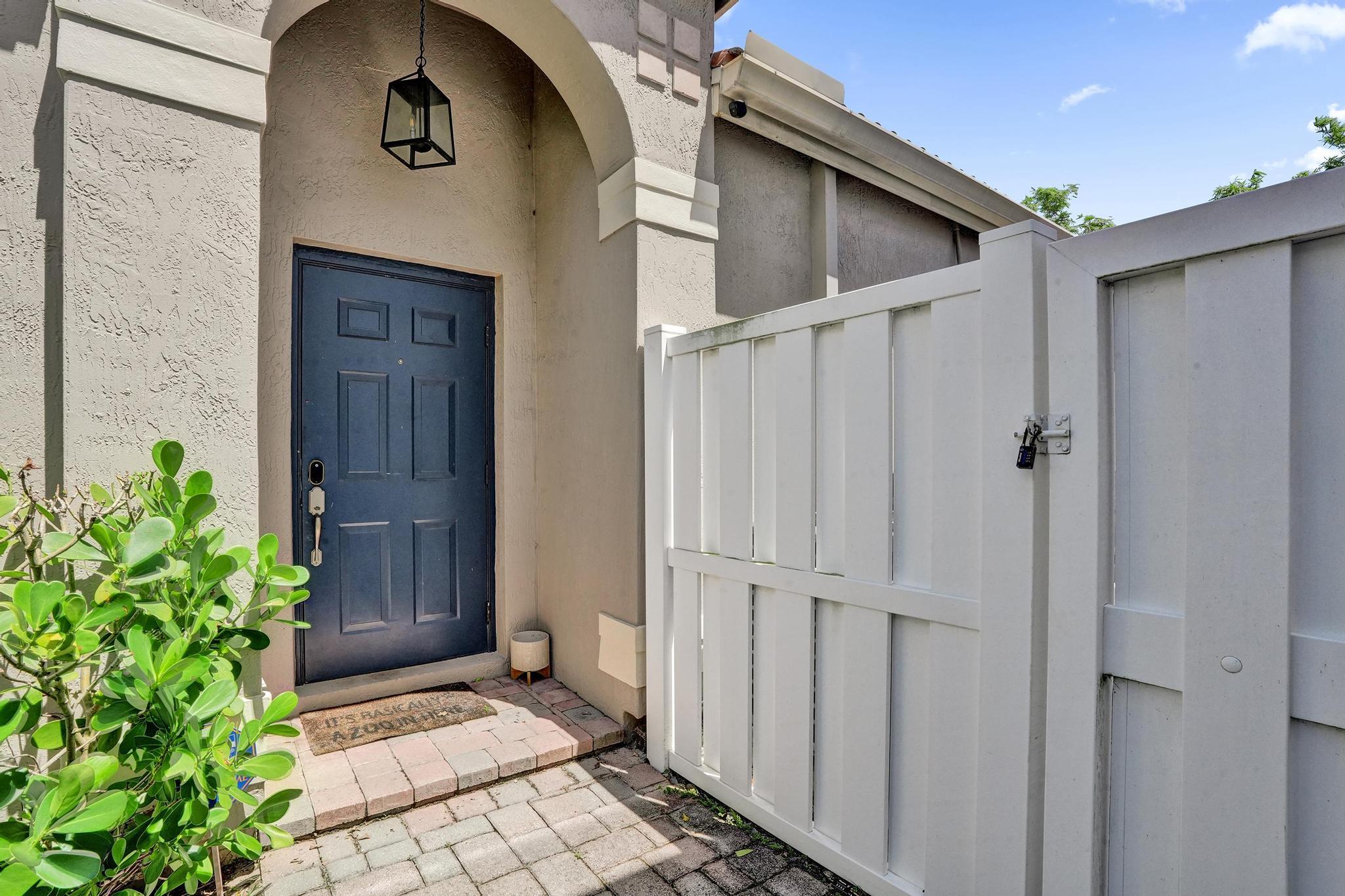 3932 NW 62nd Court